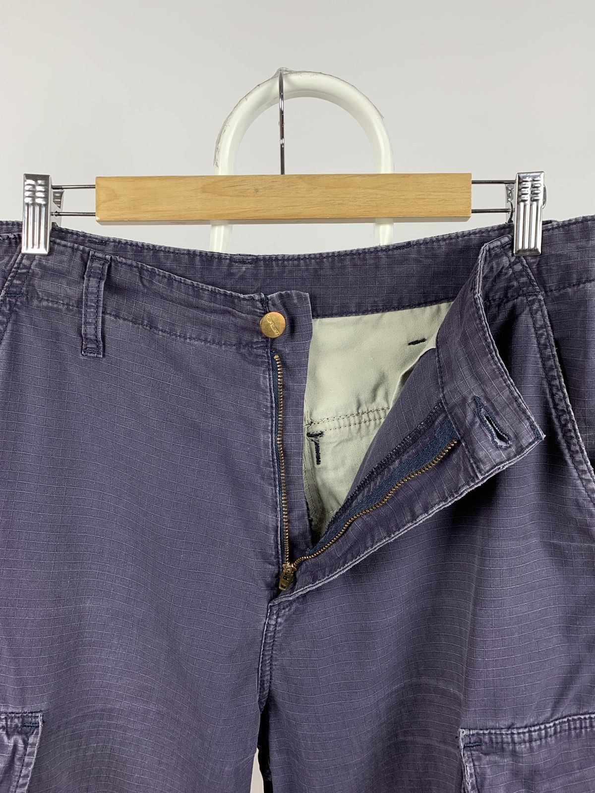 Carhartt Vintage Carhartt Distressed Grey Cargo Pants Travis Style Size US 31 - 21 Thumbnail