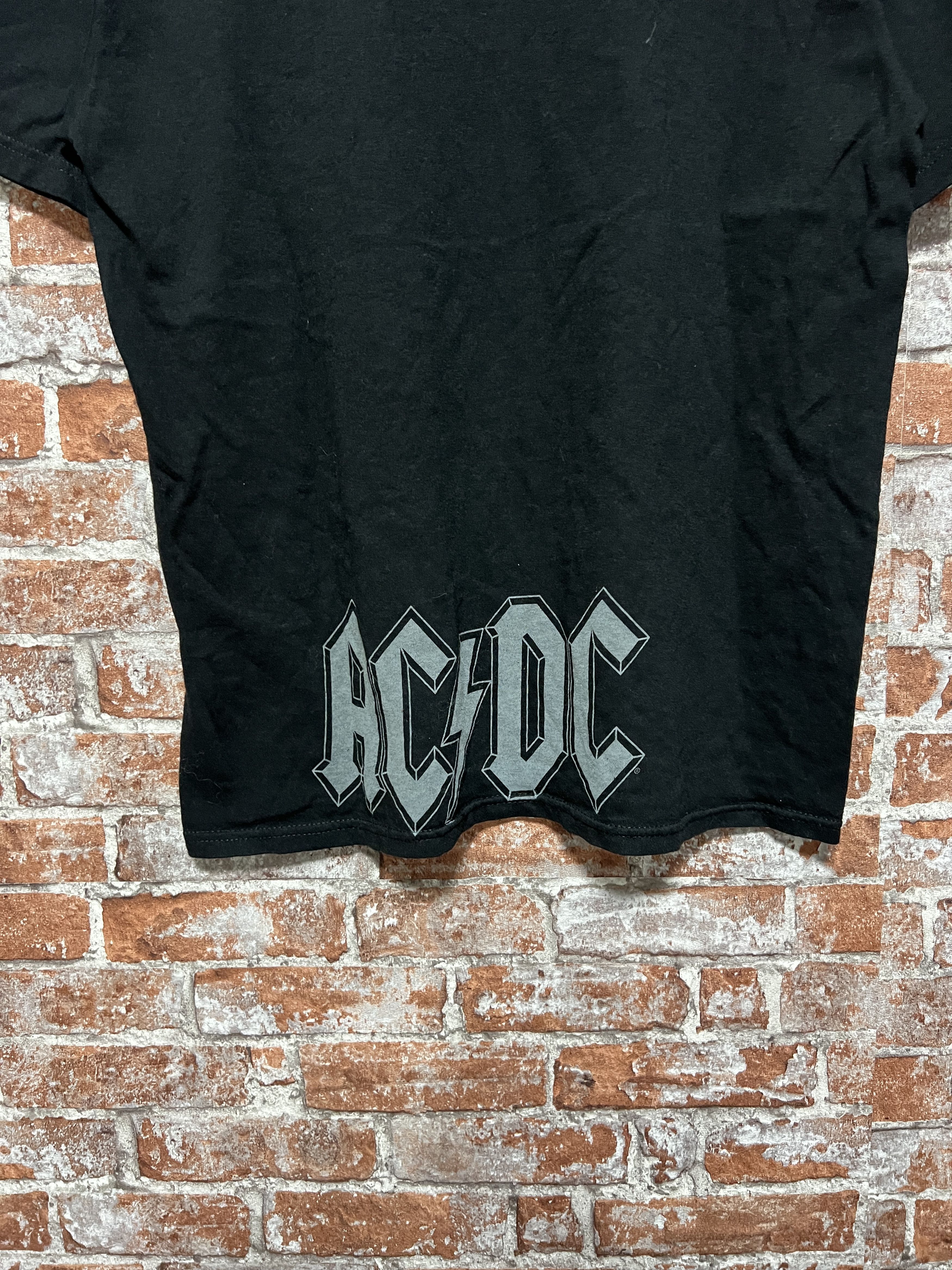 Band Tees Vintage 2004 AC DC Liquid Blue Rock Band T-shirt Size US M / EU 48-50 / 2 - 13 Thumbnail