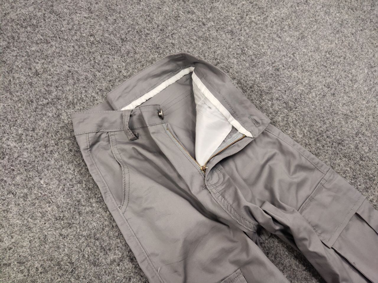 Japanese Brand Vintage 90's Japanese Bondage Zip Bootcut Gray Cargo Pants Size US 30 / EU 46 - 12 Thumbnail