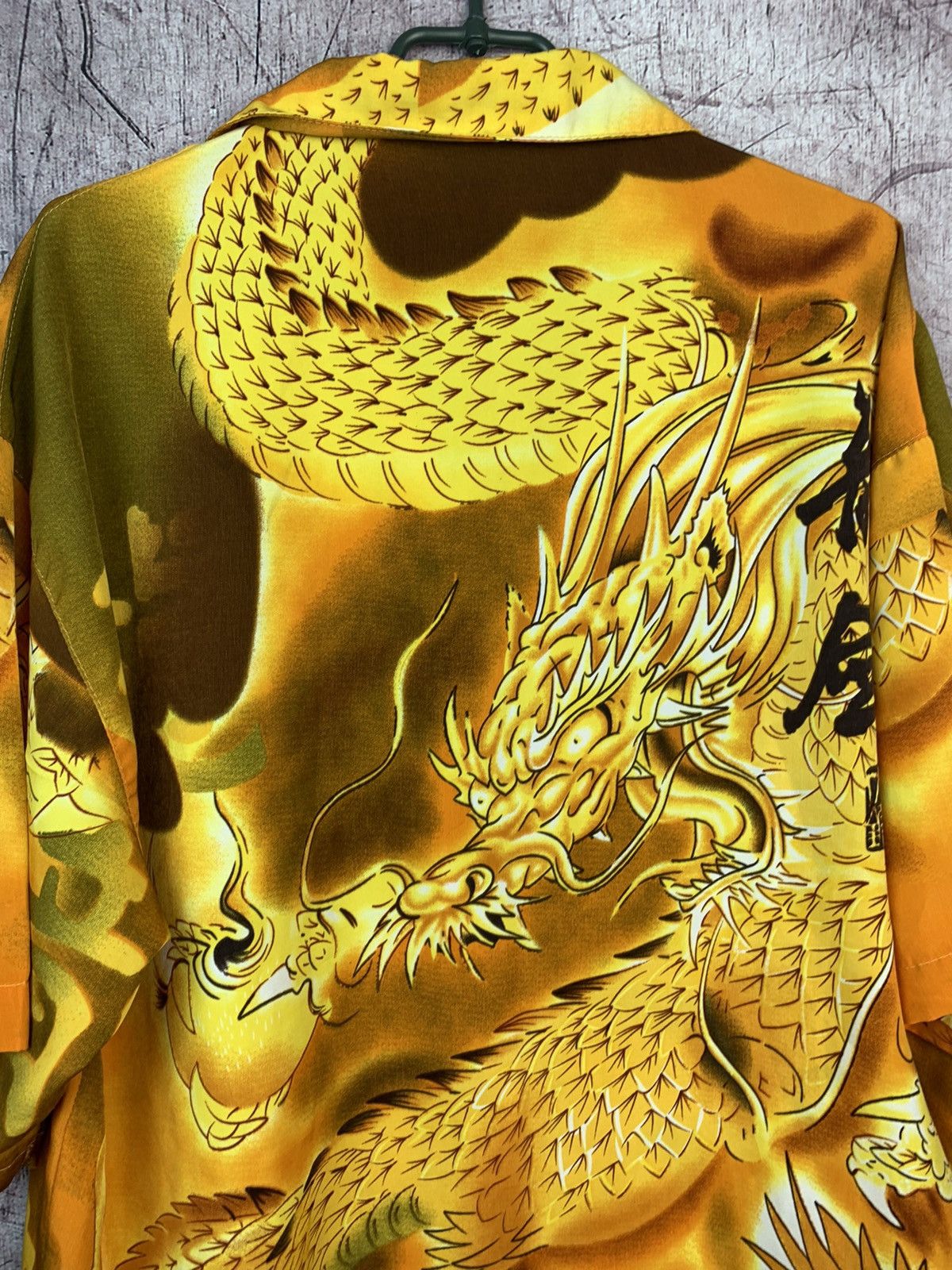 Japanese Brand Vintage Japanese Dragon Y2K Shirt Size US XL / EU 56 / 4 - 8 Thumbnail