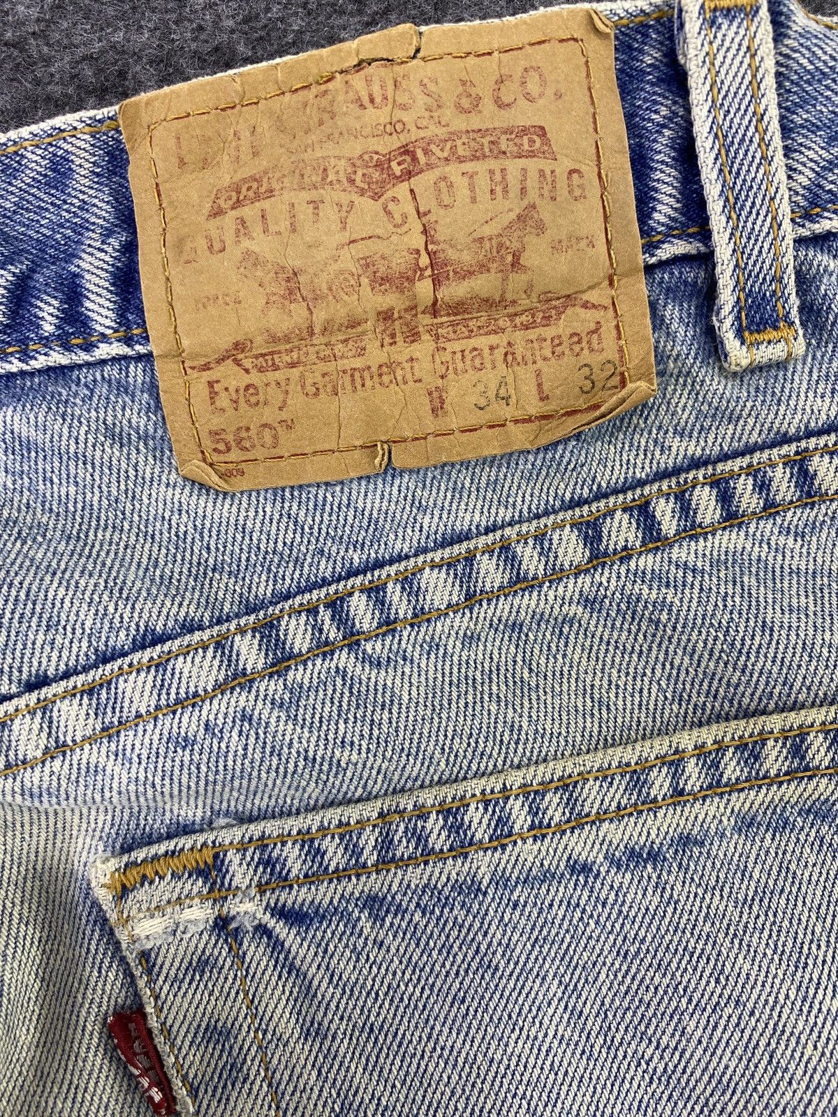 Levi's VINTAGE LEVI'S 560 RUSTY BLUE WASH JEANS - J667 Size US 34 / EU 50 - 9 Thumbnail