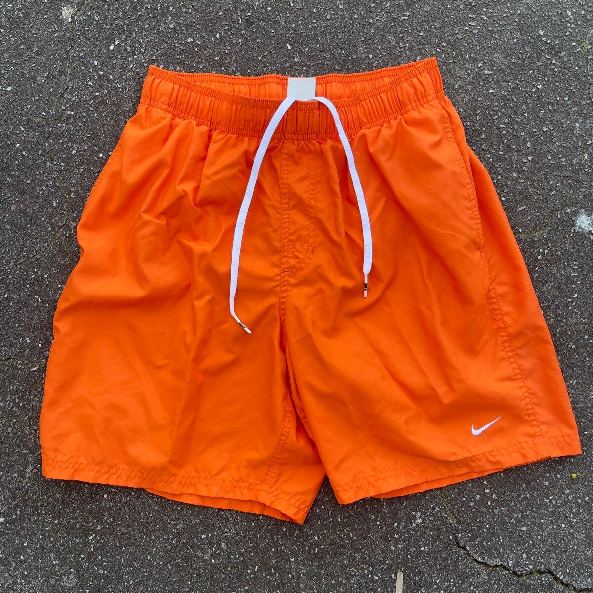 Nike Vintage Y2K Nike Mini Swoosh Shorts Size US 34 / EU 50 - 1 Preview