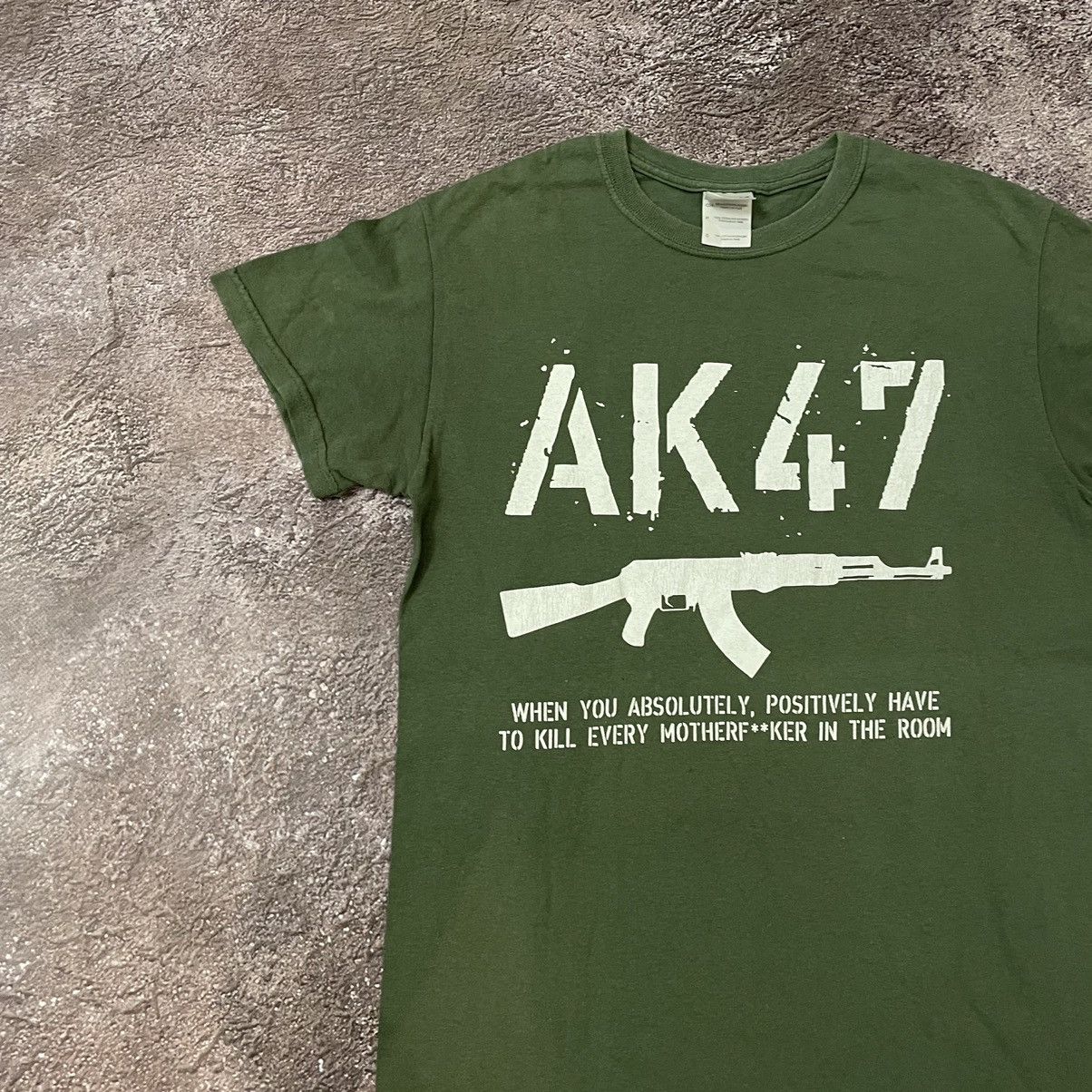 Vintage Vintage 90s Graphic Tee AK47 Humor Streetwear Green Faded S Size US S / EU 44-46 / 1 - 4 Thumbnail