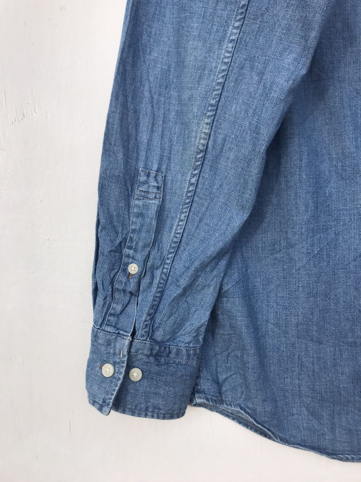 Christophe Lemaire Uniqlo Lemaire Chambray Shirt Size US M / EU 48-50 / 2 - 3 Thumbnail