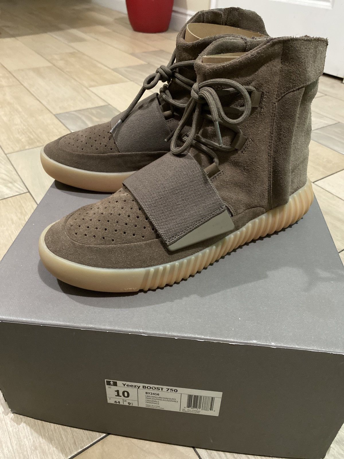Yeezy Boost 750 Chocolate 2016