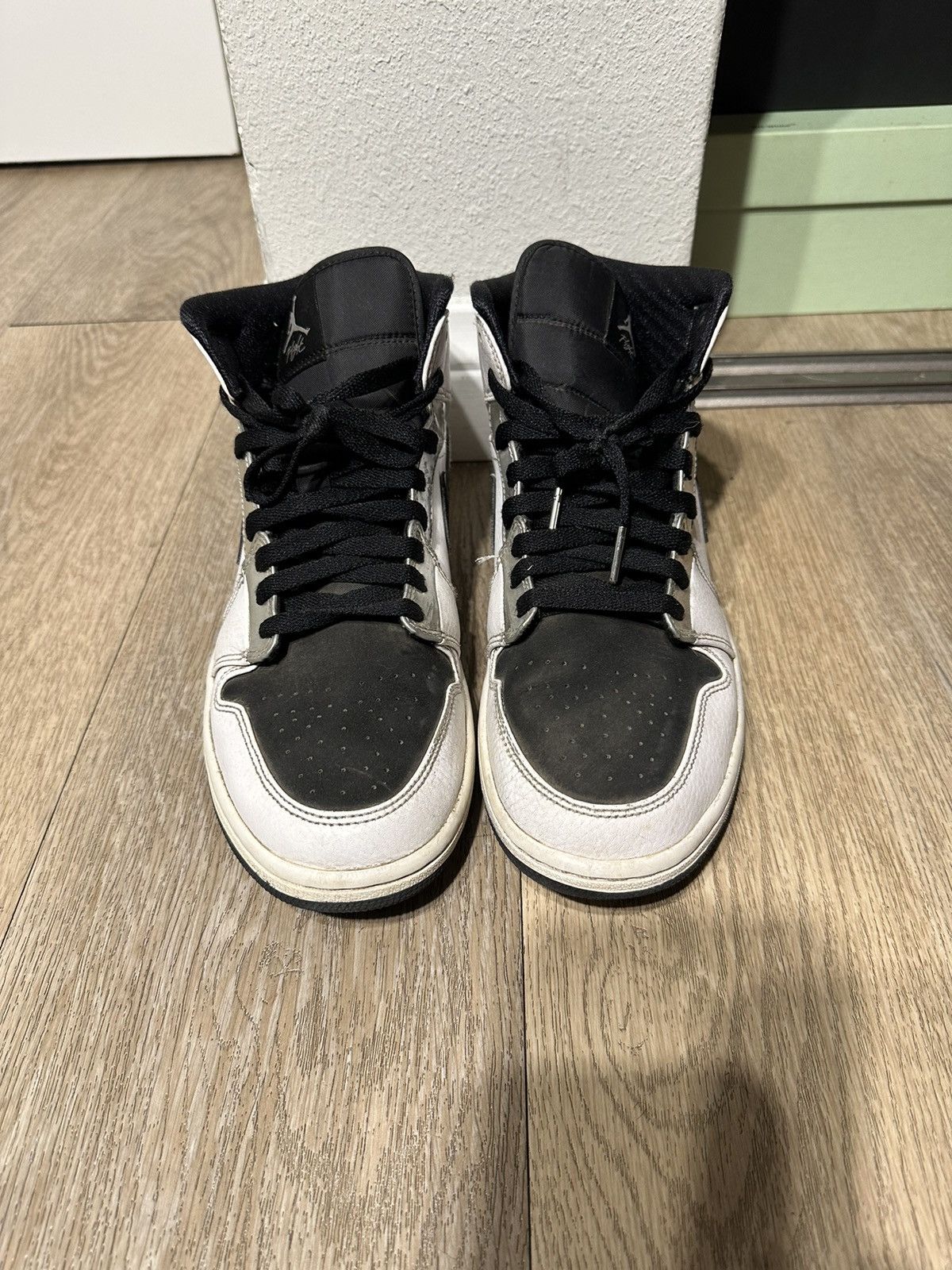 jordan 1 retro silver