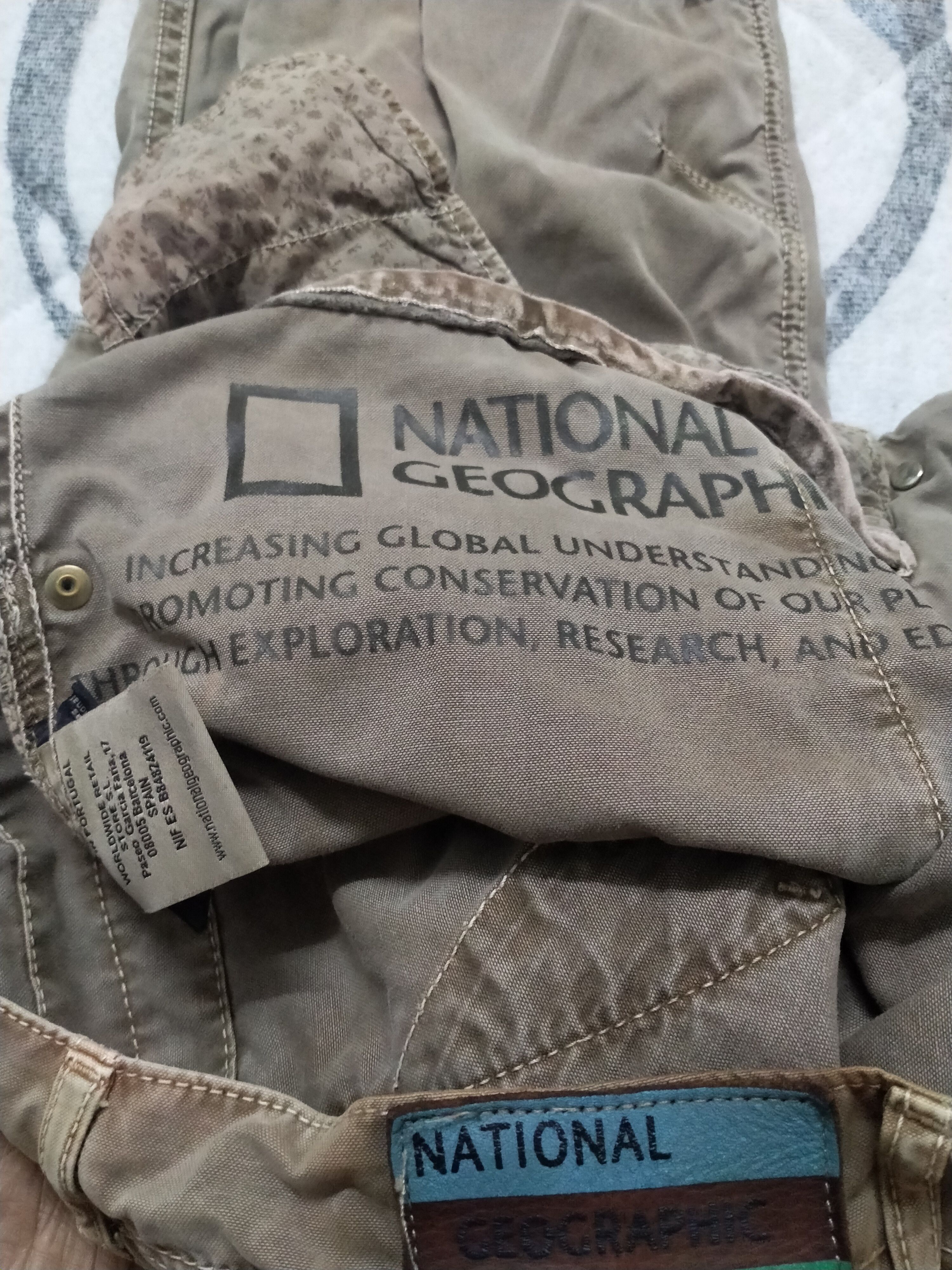 Avirex MADE IN PORTUGAL..NATIONAL GEOGRAPHIC CARGO MULTI POCKET Size US 33 - 14 Thumbnail