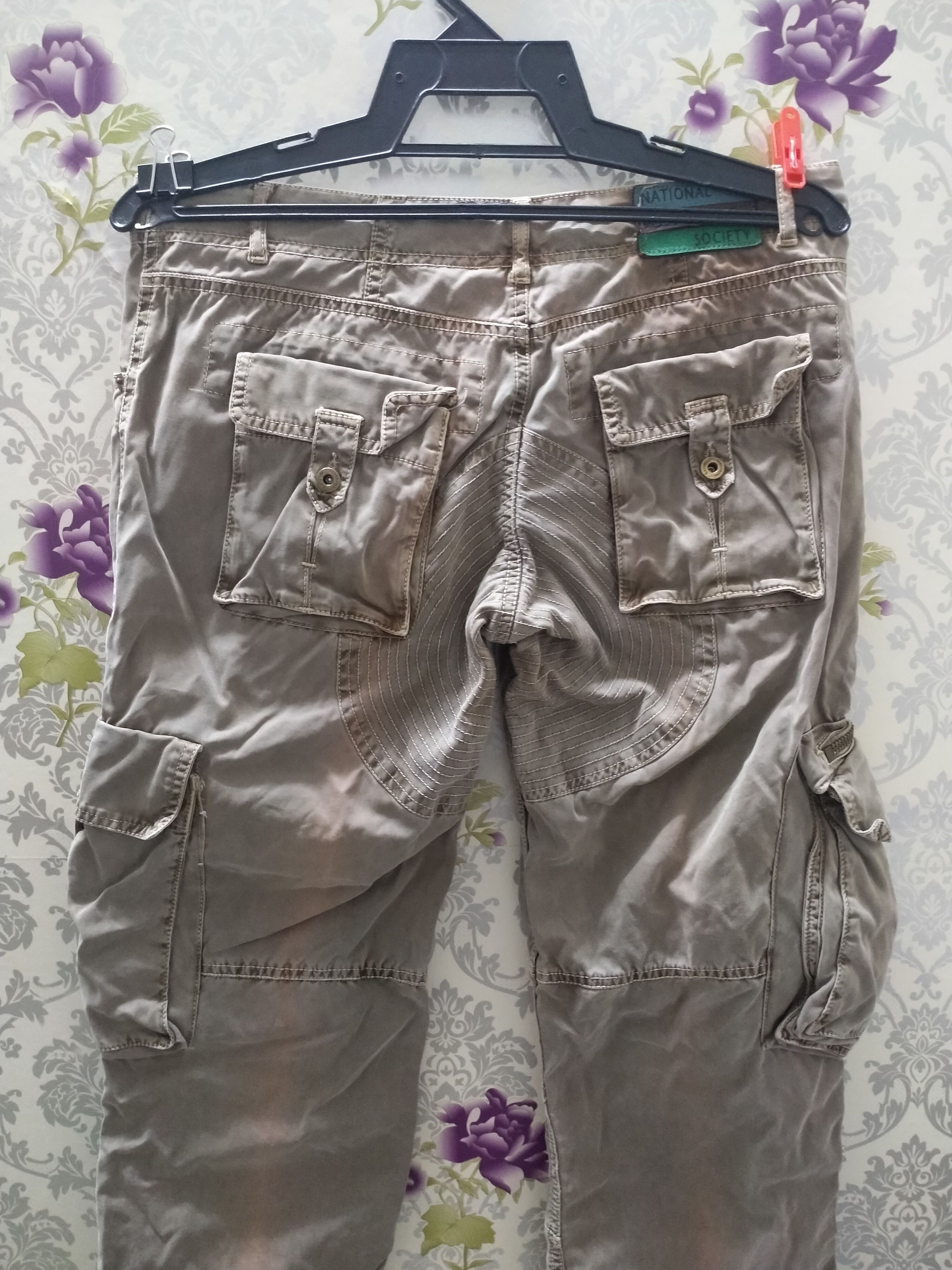 Avirex MADE IN PORTUGAL..NATIONAL GEOGRAPHIC CARGO MULTI POCKET Size US 33 - 2 Thumbnail