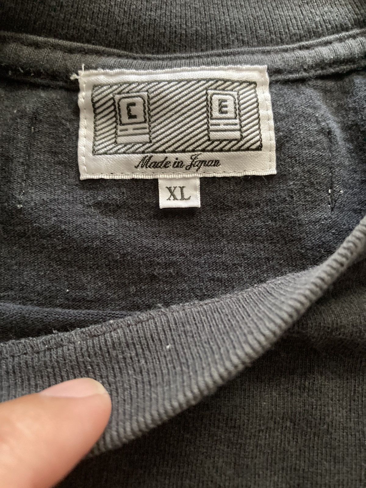 Cav Empt Cav Empt x Traverse Tokyo ss12 spray can t shirt Size US XL / EU 56 / 4 - 4 Thumbnail