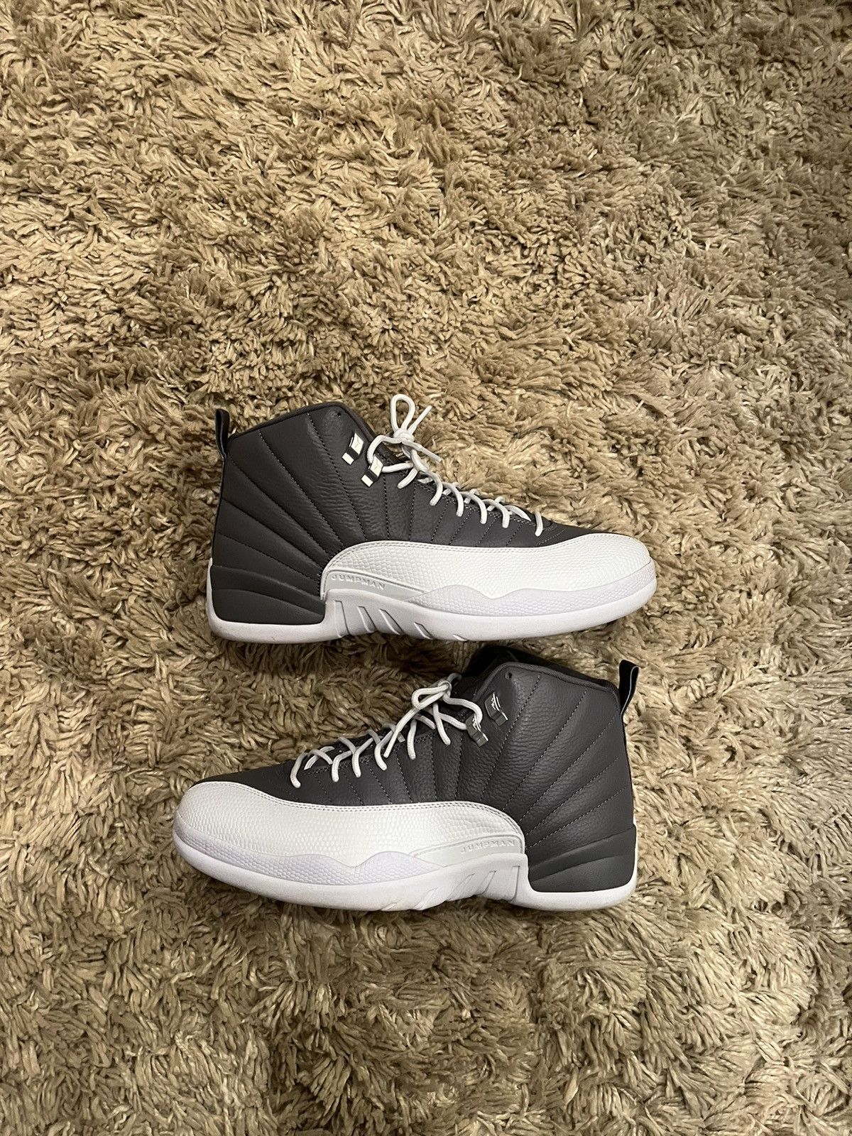 how to tell if jordan 12 are real