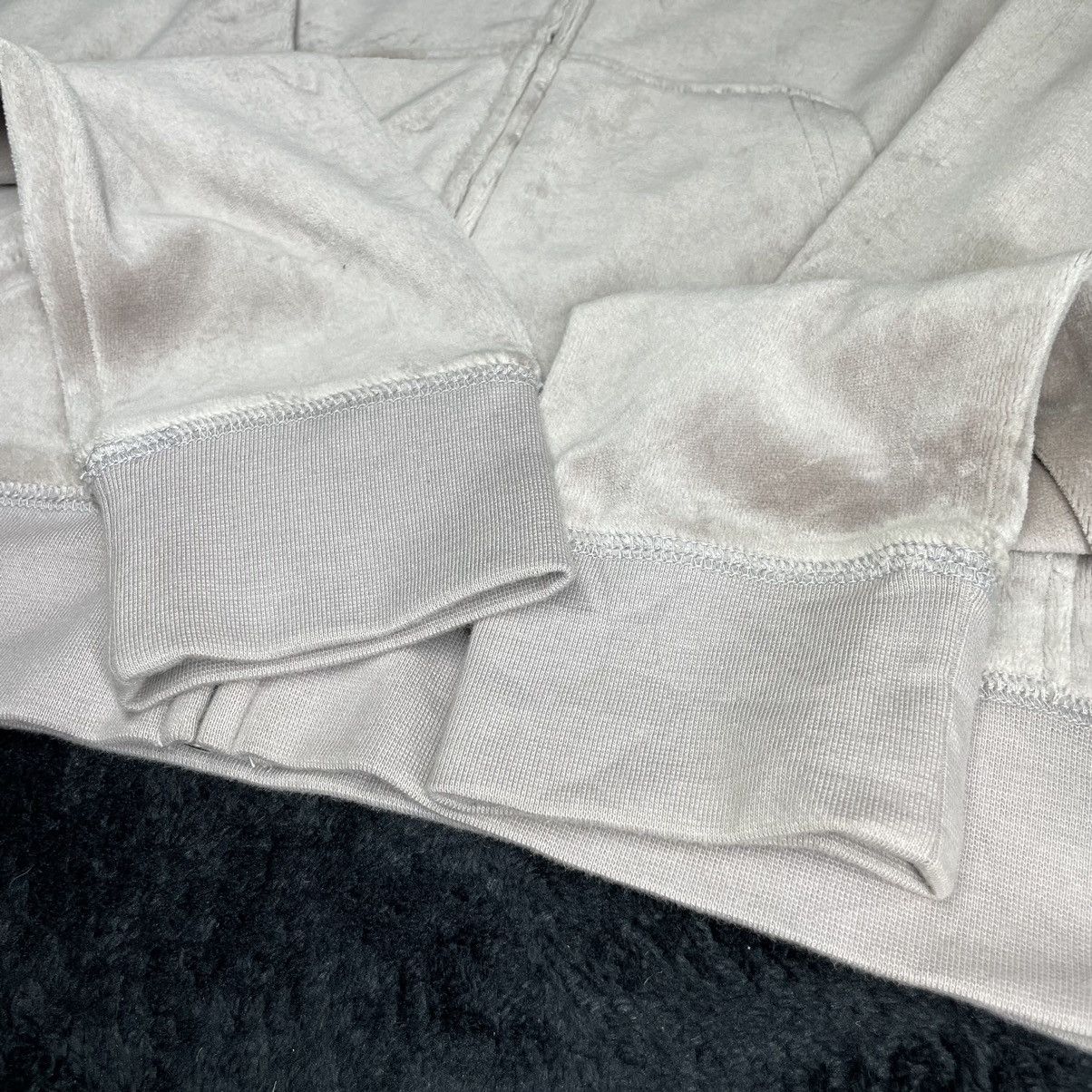 Juicy Couture A46 Juice couture zipper hoodie jacket Size M / US 6-8 / IT 42-44 - 8 Thumbnail