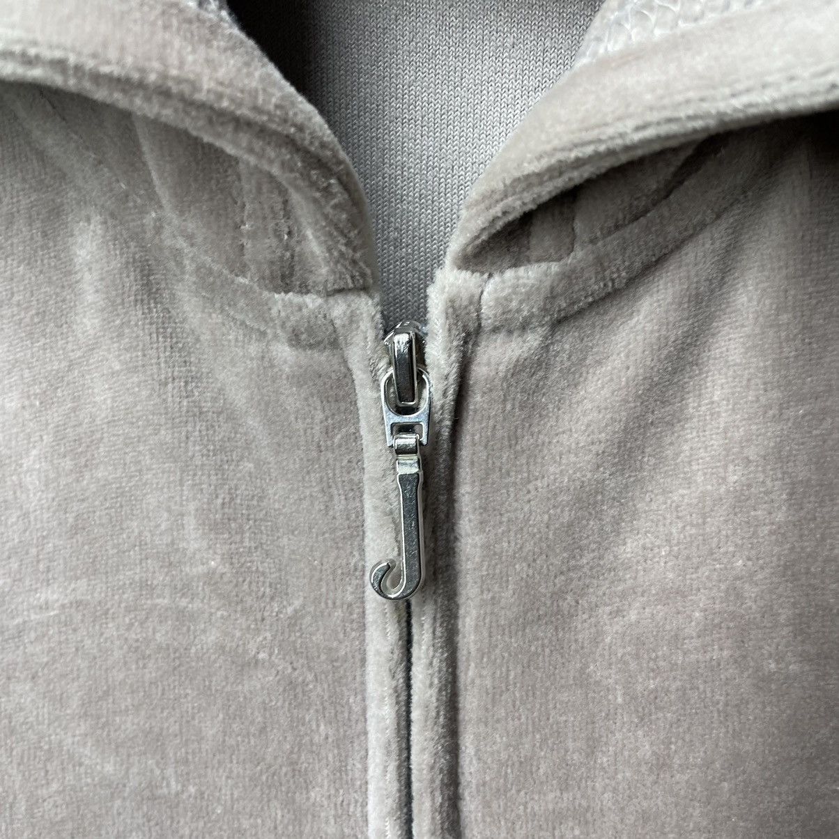 Juicy Couture A46 Juice couture zipper hoodie jacket Size M / US 6-8 / IT 42-44 - 5 Thumbnail