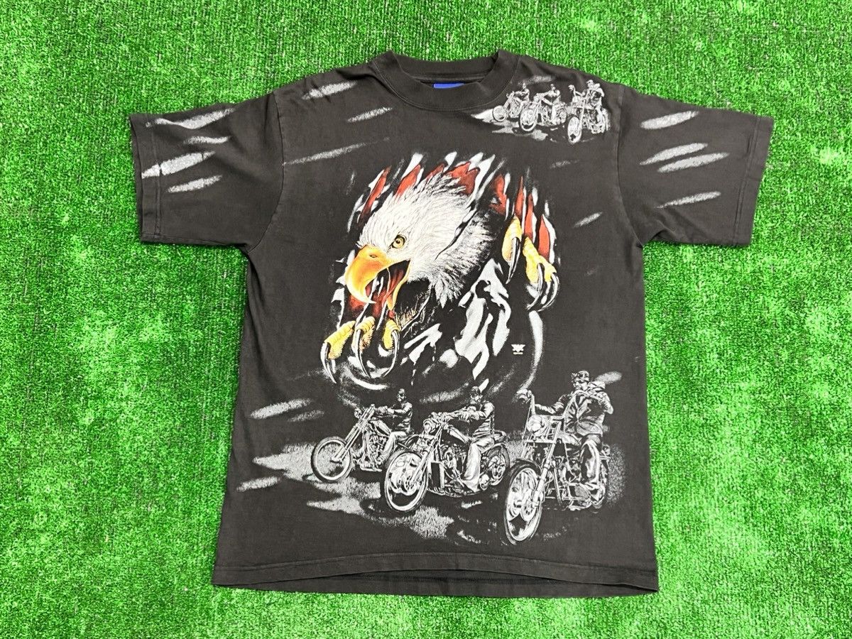 Vintage Vintage 90s Eagle & Bikers All Over Print Tee Size US L / EU 52-54 / 3 - 1 Thumbnail