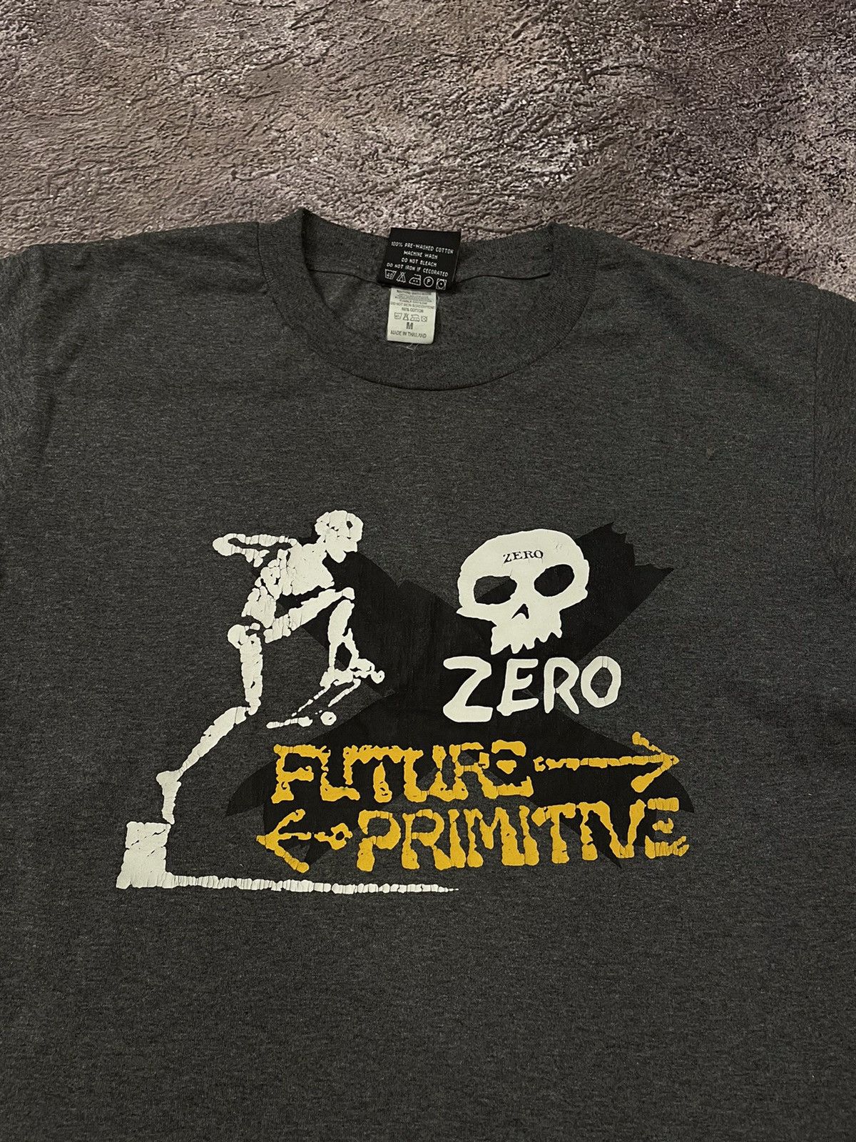 Vintage VINTAGE Y2K BAND TEE ZERO CREEPY SKULLS DEAD FACE HORROR 90s Size US L / EU 52-54 / 3 - 5 Thumbnail