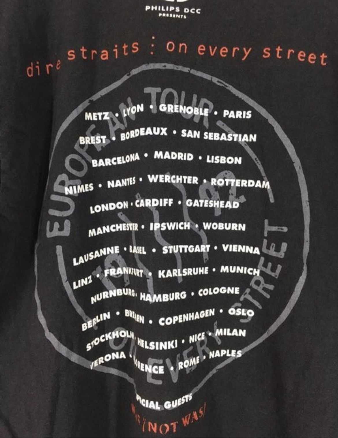 Band Tees Vintage 90s dire straits : on every street Europe tour tee Size US L / EU 52-54 / 3 - 4 Thumbnail