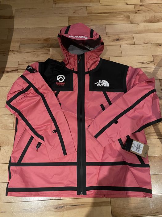 Supreme Summit Series Outer Taped Seam Mountain Jacket Pink XL