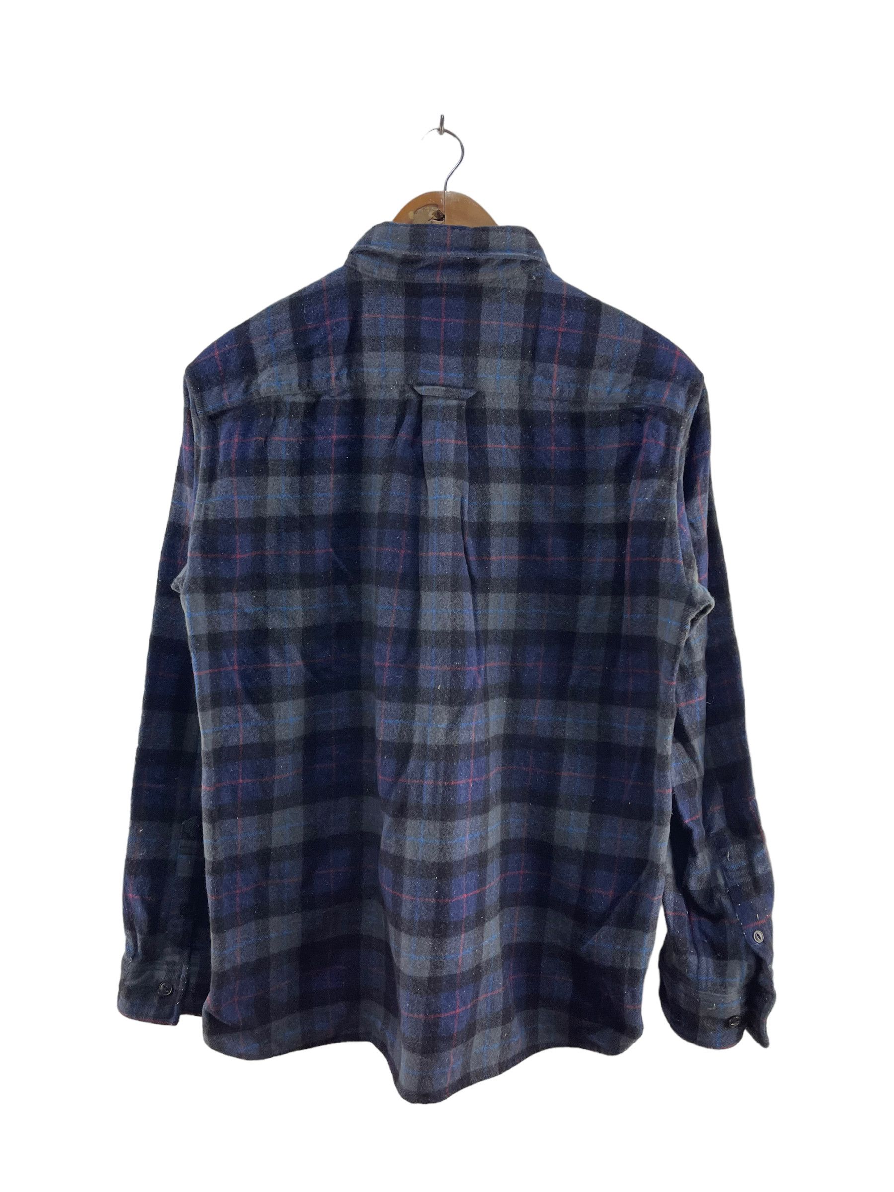 The North Face The North Face Flannel Wool Button Up Size S / US 4 / IT 40 - 2 Thumbnail