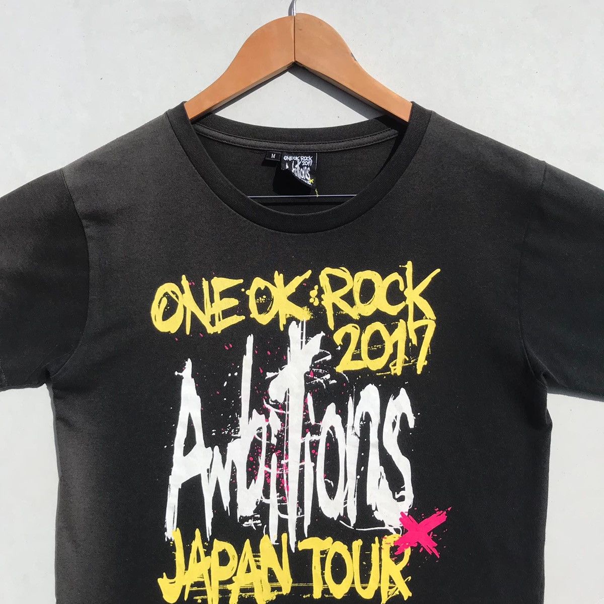 Band Tees 🔥Accept Binding Offer🔥 One Ok Rock Size US S / EU 44-46 / 1 - 5 Thumbnail