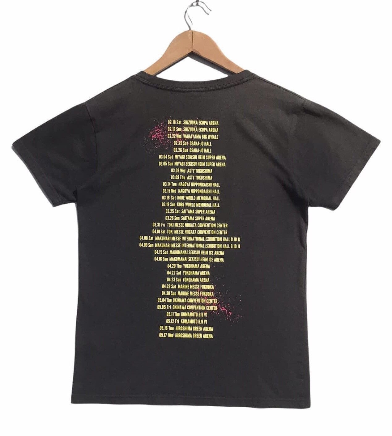 Band Tees 🔥Accept Binding Offer🔥 One Ok Rock Size US S / EU 44-46 / 1 - 2 Thumbnail