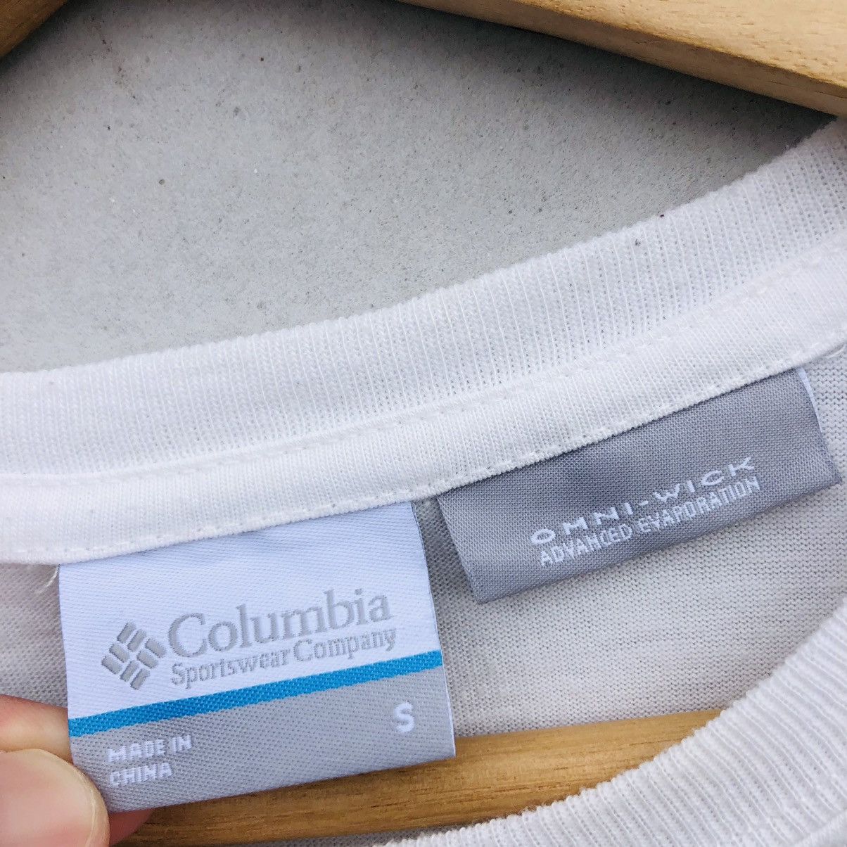 Columbia 🔥Accept Binding Offer🔥 Columbia Size US S / EU 44-46 / 1 - 2 Thumbnail
