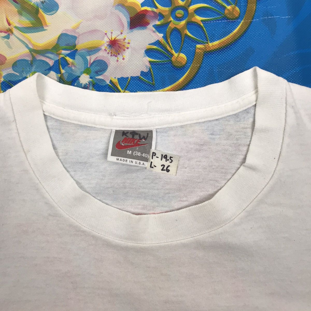 Nike × Vintage NIKE Vintage 90s Nike Swoosh Grey Tag Nike Acg Tees Size US M / EU 48-50 / 2 - 7 Thumbnail