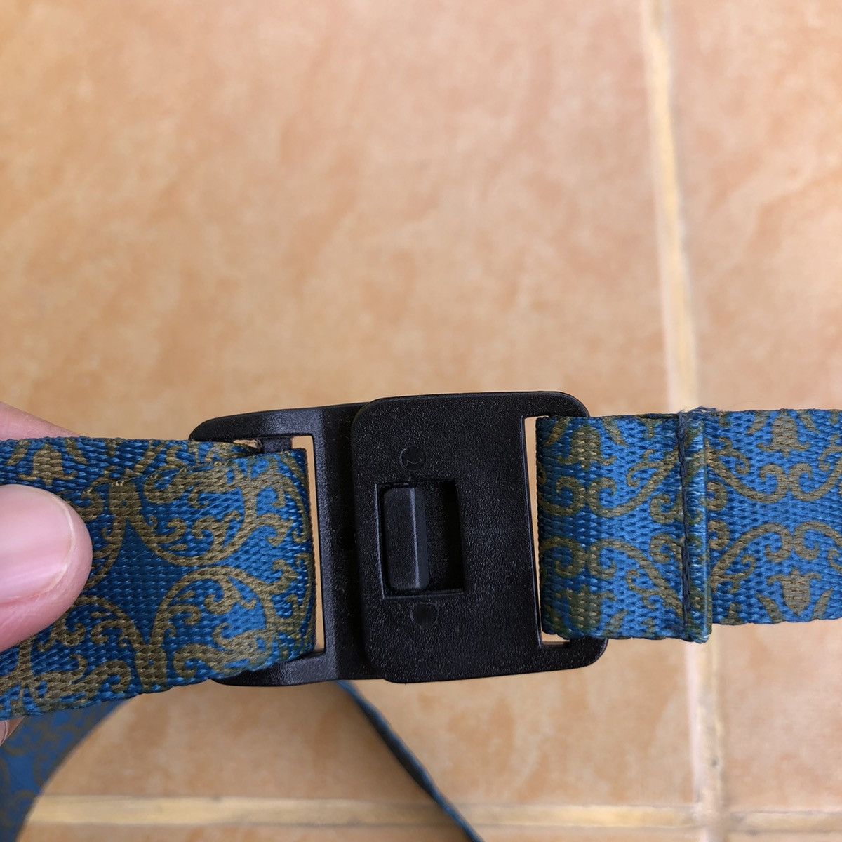 BLACKYAK RARE🔥 Black Yak Size ONE SIZE - 5 Thumbnail