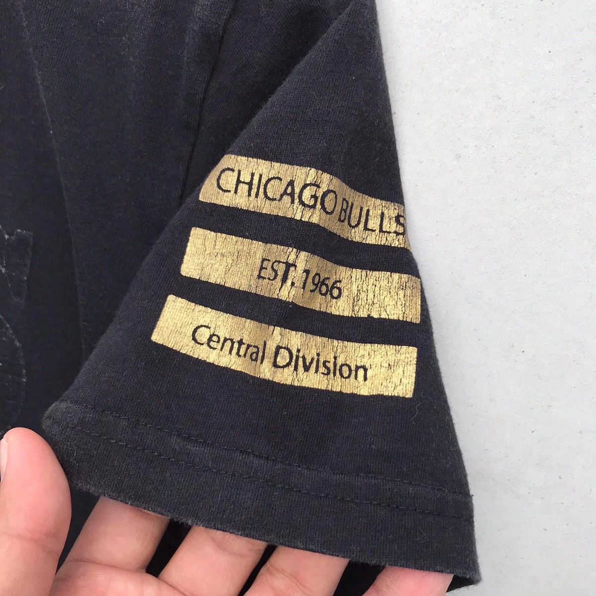 NBA 🔥Accept Binding Offer🔥 Chicago Bulls NBA Size US M / EU 48-50 / 2 - 8 Thumbnail