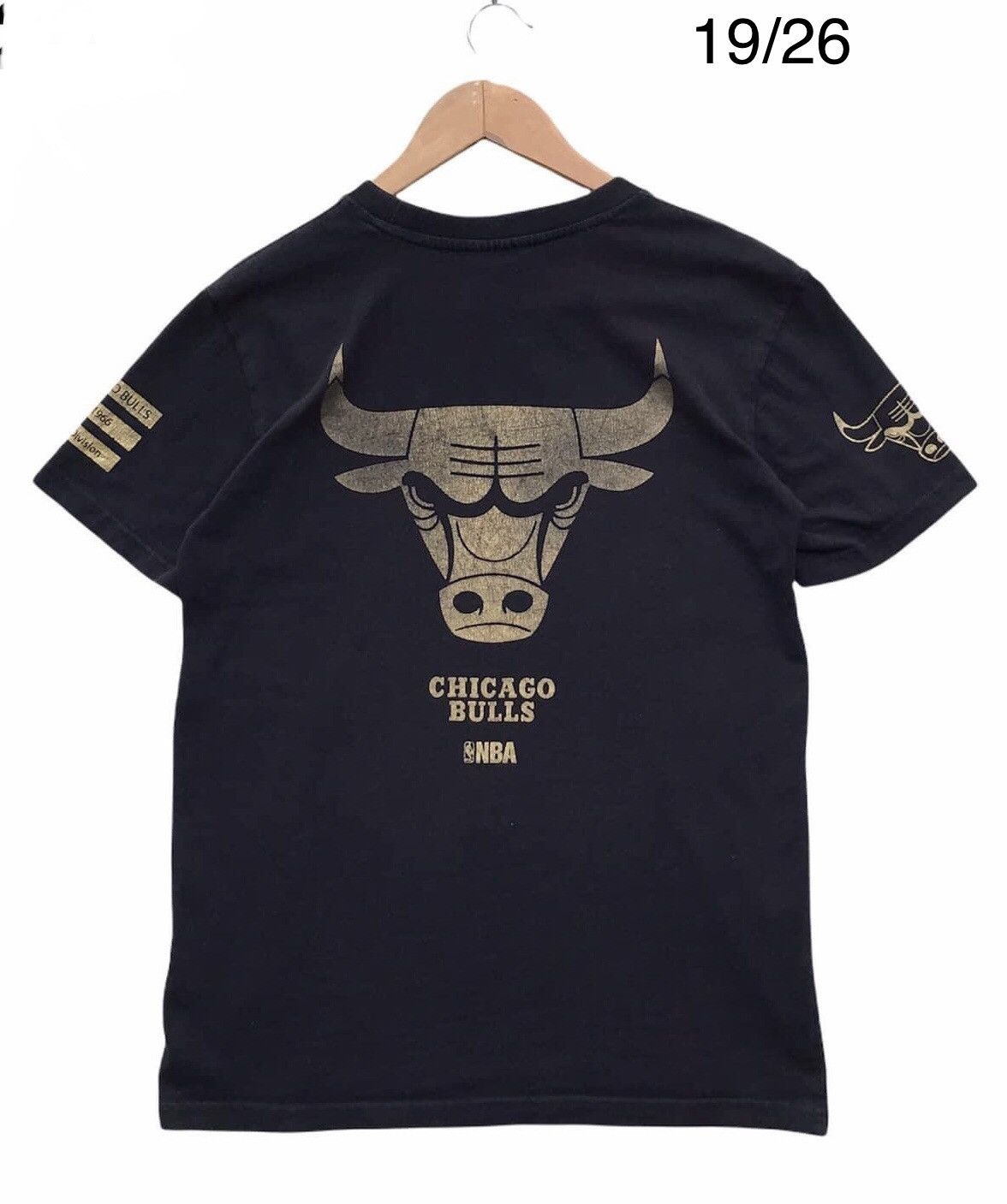 NBA 🔥Accept Binding Offer🔥 Chicago Bulls NBA Size US M / EU 48-50 / 2 - 1 Thumbnail