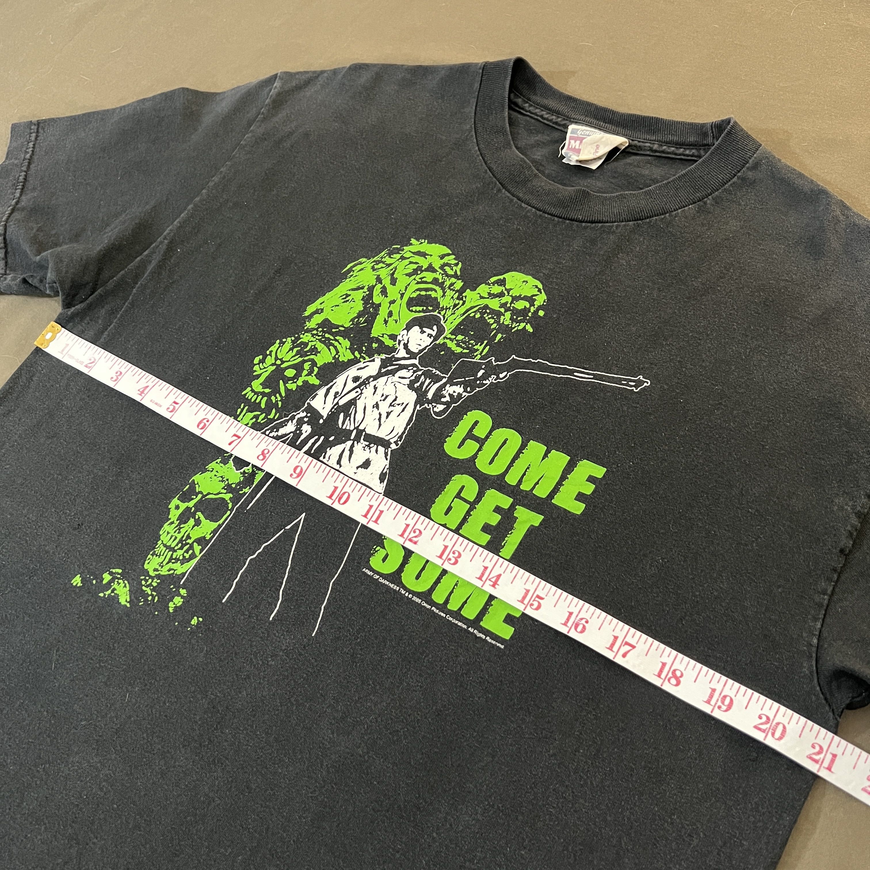Expert Horror Vtg 2005 Army Of Darkness Horror Movie Promo Tee Shirt faded Size US L / EU 52-54 / 3 - 11 Thumbnail