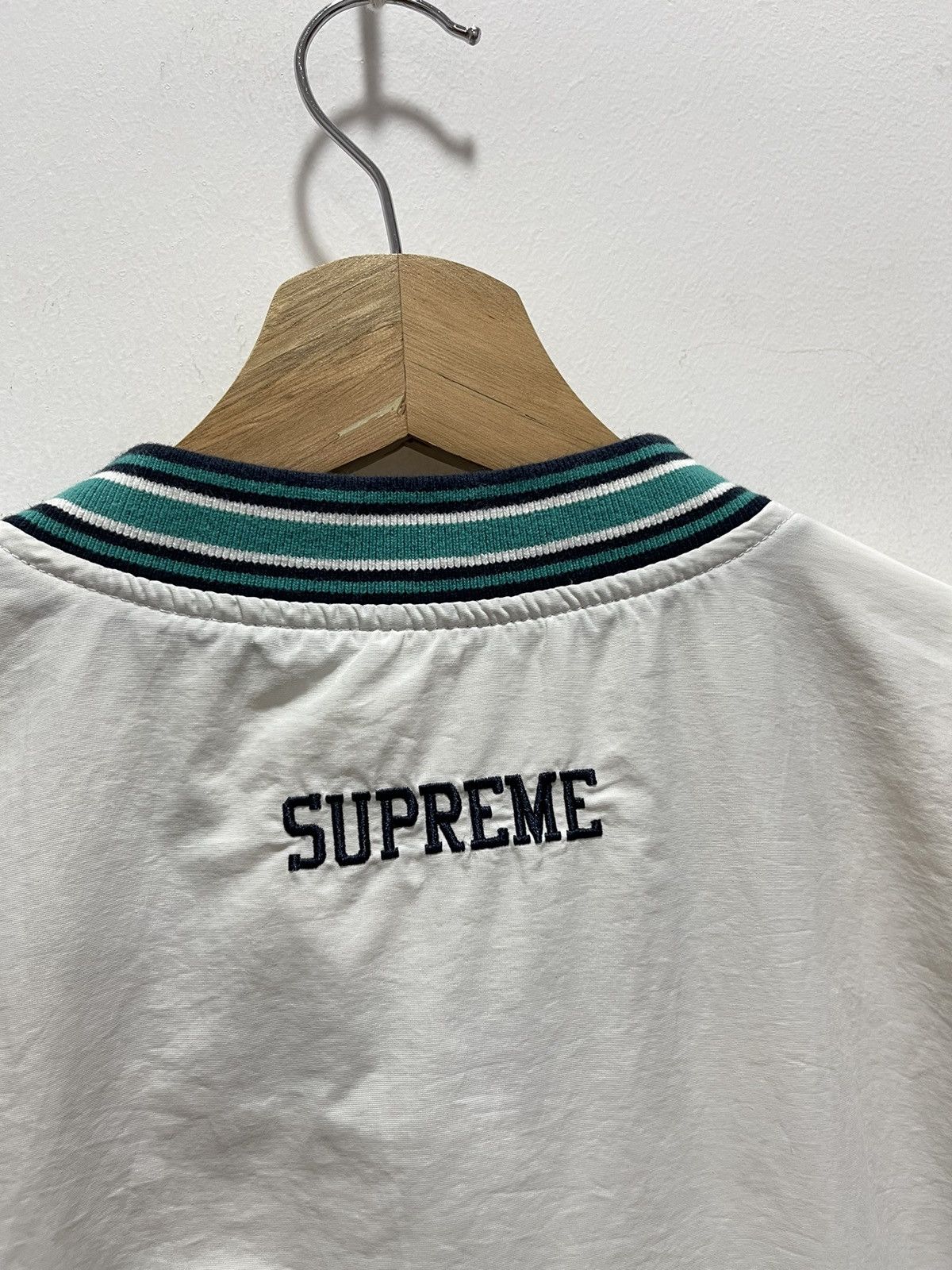 Champion × Supreme CHAMPION X SUPREME VNECK EMBROIDERY SWEATSHIRT Size US M / EU 48-50 / 2 - 8 Thumbnail