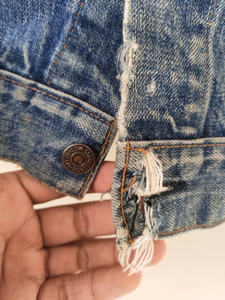 Levi's 80s VTG Distressed Levi's Denim Jacket Made in USA Size US M / EU 48-50 / 2 - 5 Thumbnail