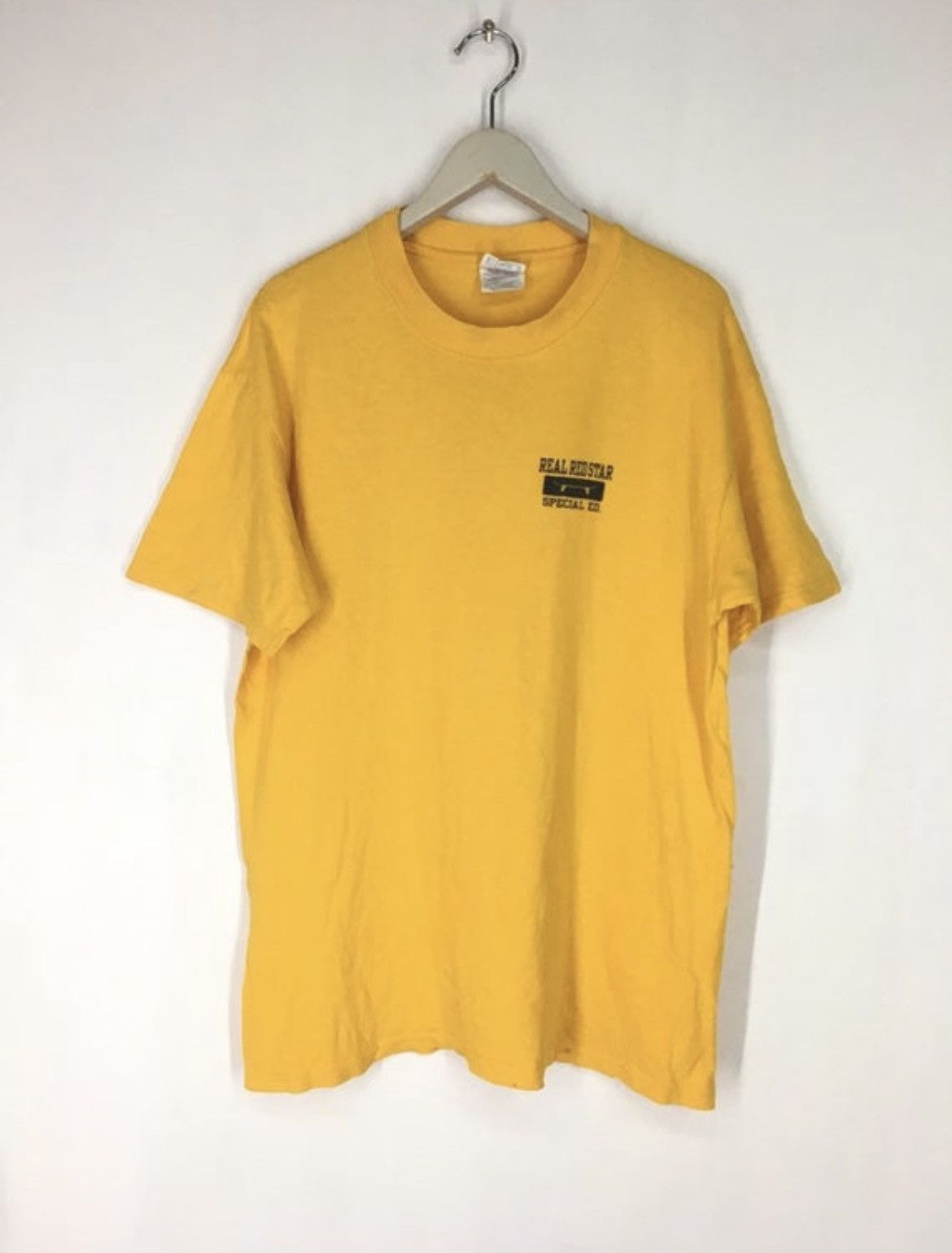 Vintage Vintage 90s Real red star Real skateboard skate t shirt Size US L / EU 52-54 / 3 - 1 Thumbnail