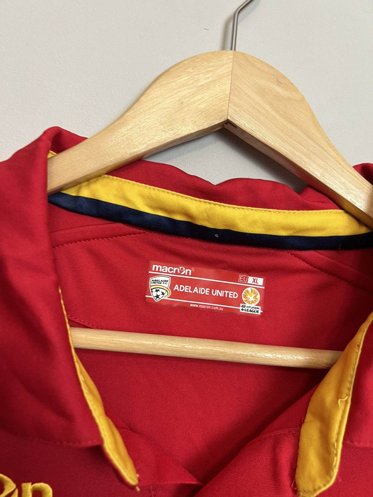 Macron Rare Vintage Macron Adelaide Australia 00s Jersey Soccer Kit Size US XL / EU 56 / 4 - 4 Thumbnail
