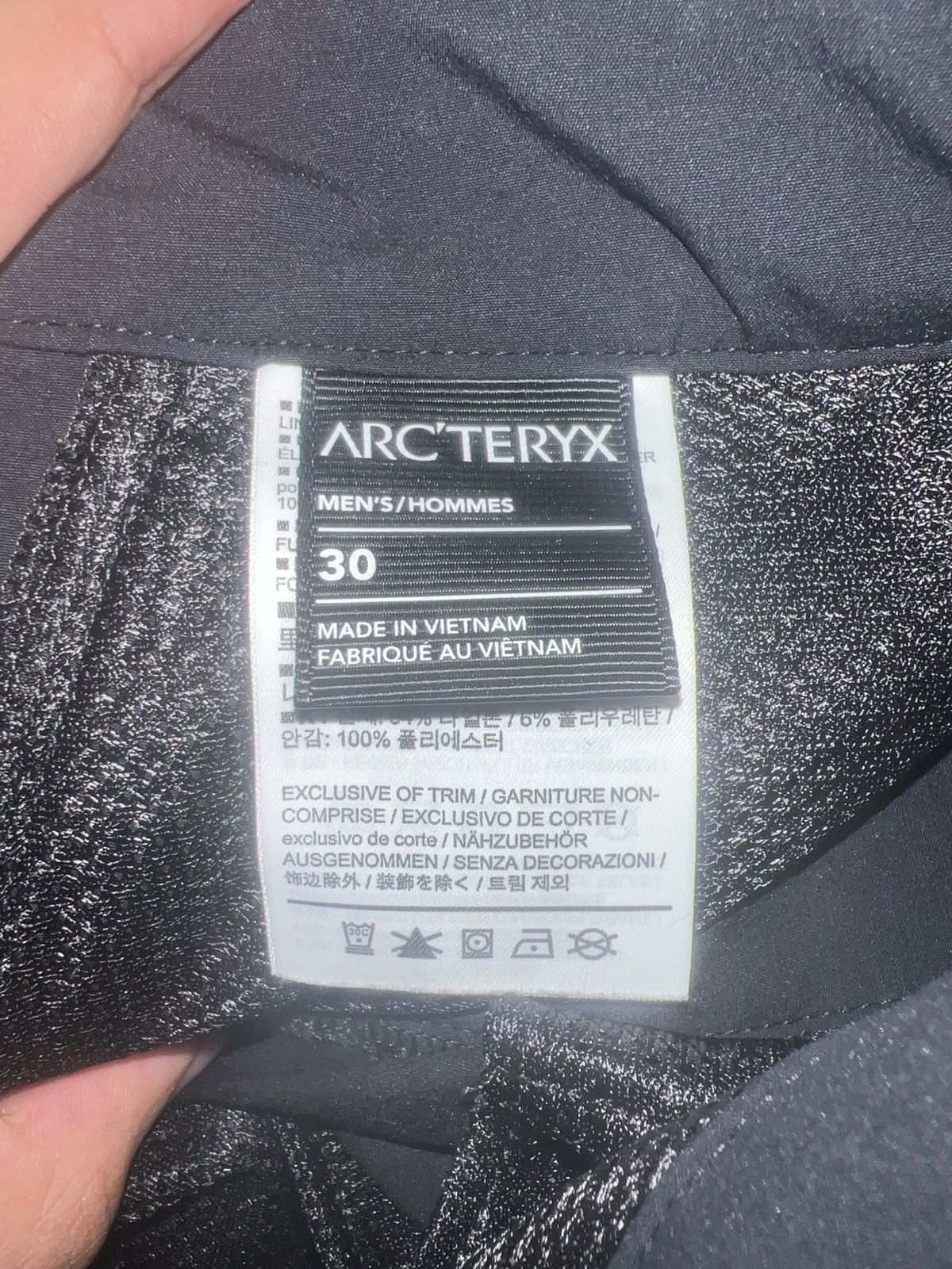 Arc'teryx Arc’teryx Cargo shorts Size US 30 / EU 46 - 5 Thumbnail