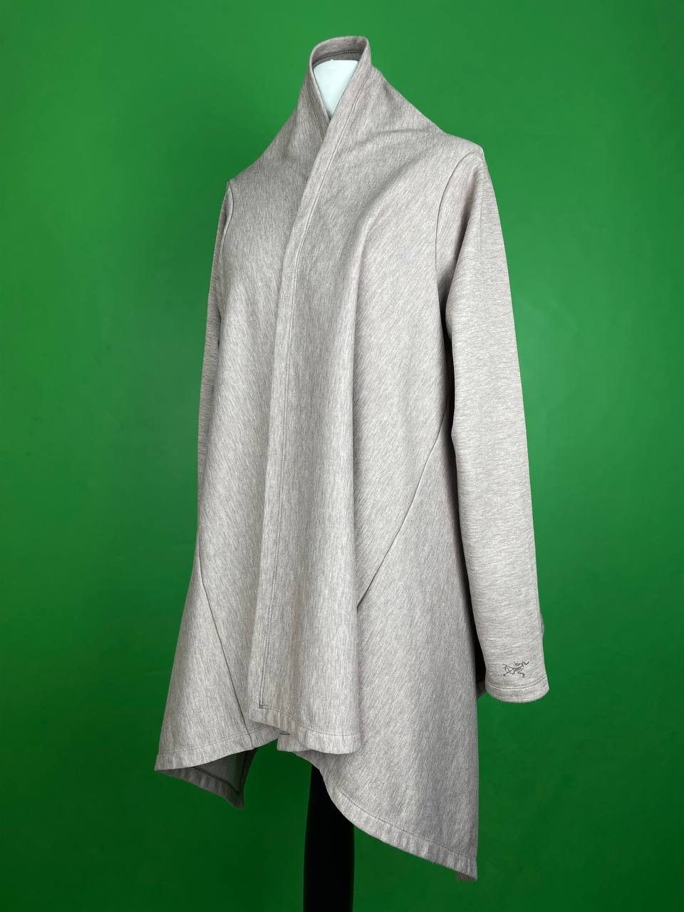 Arc'Teryx ARC'TERYX Nyara Wrap Cape Logo Cardigan | Grailed