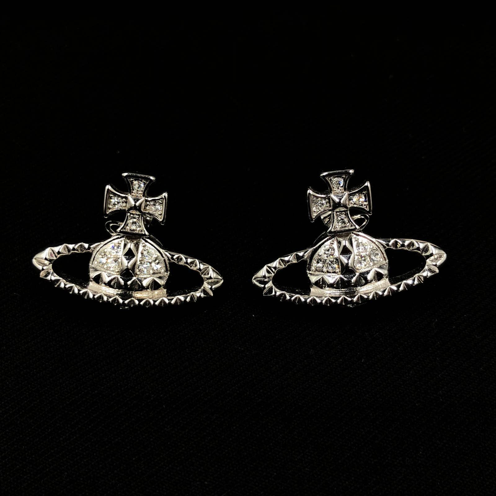 Vintage Vivienne Westwood Orb Earrings | Grailed