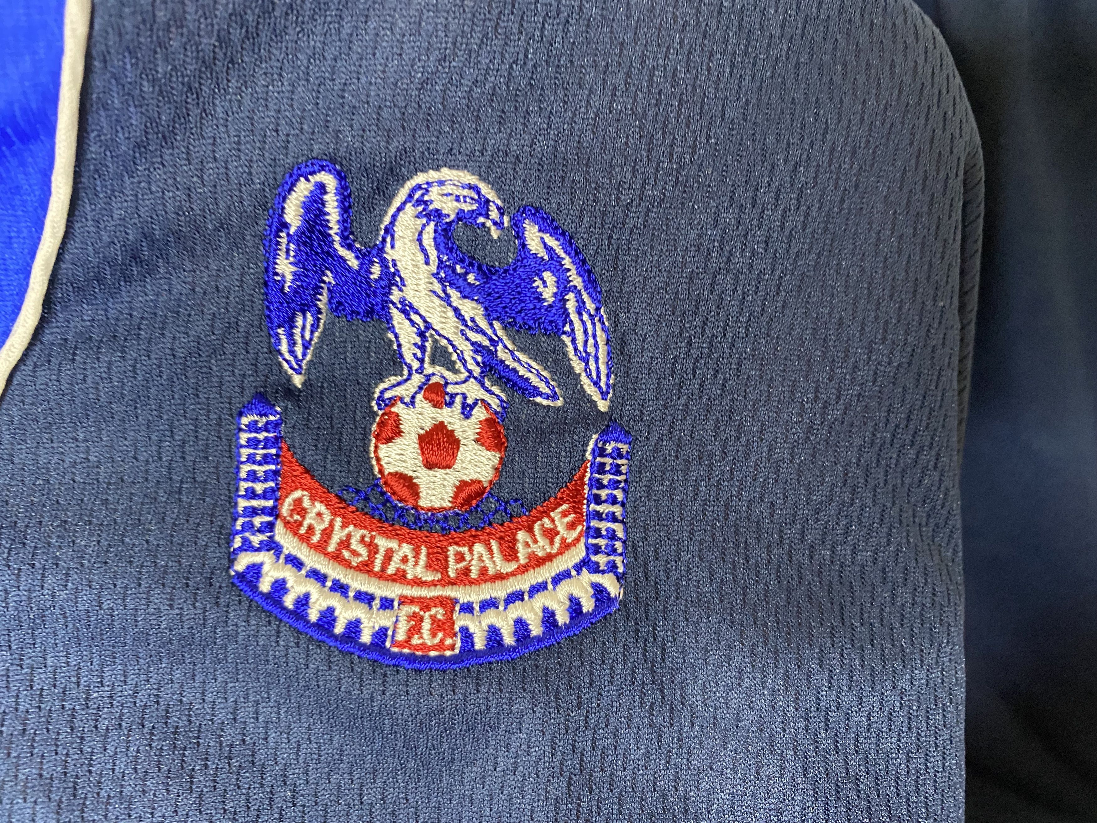 Le Coq Sportif × Vintage CRYSTAL PALACE 2002 2003 HOME FOOTBALL SHORTS SOCCER Size US 30 / EU 46 - 3 Thumbnail
