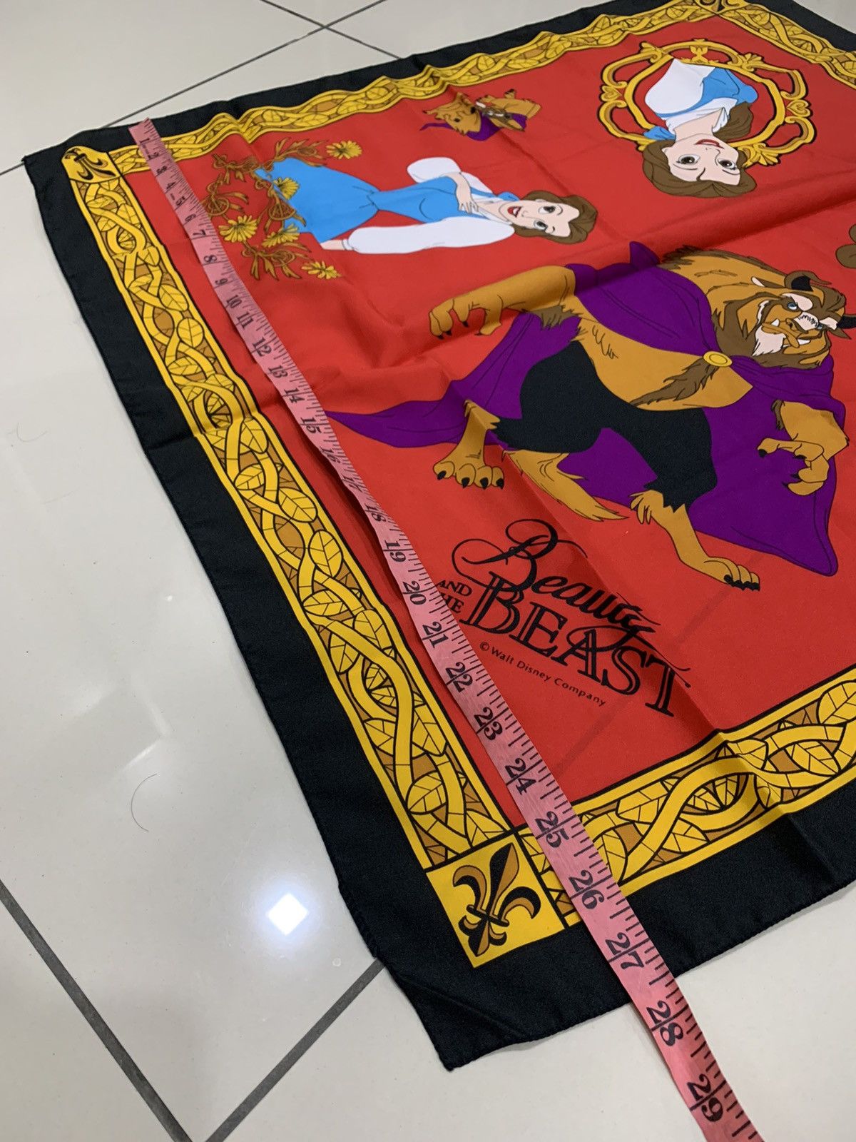 Disney × Vintage VINTAGE DISNEY BEAUTY AND THE BEAST 1994 SEGA SCARF Size ONE SIZE - 3 Thumbnail