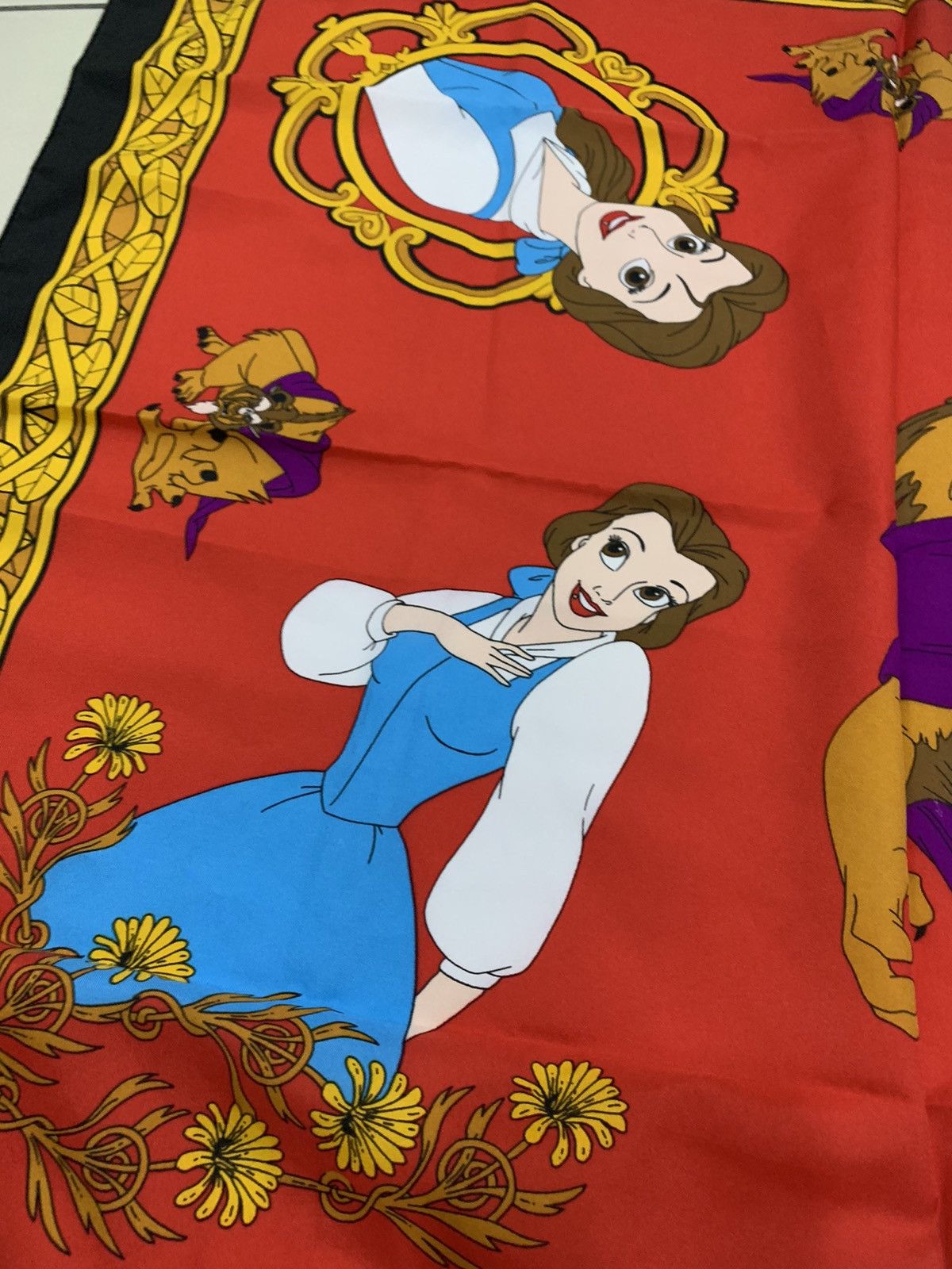 Disney × Vintage VINTAGE DISNEY BEAUTY AND THE BEAST 1994 SEGA SCARF Size ONE SIZE - 7 Thumbnail
