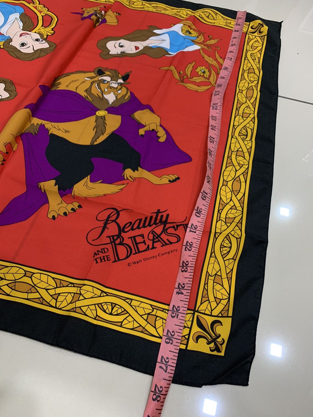 Disney × Vintage VINTAGE DISNEY BEAUTY AND THE BEAST 1994 SEGA SCARF Size ONE SIZE - 2 Thumbnail