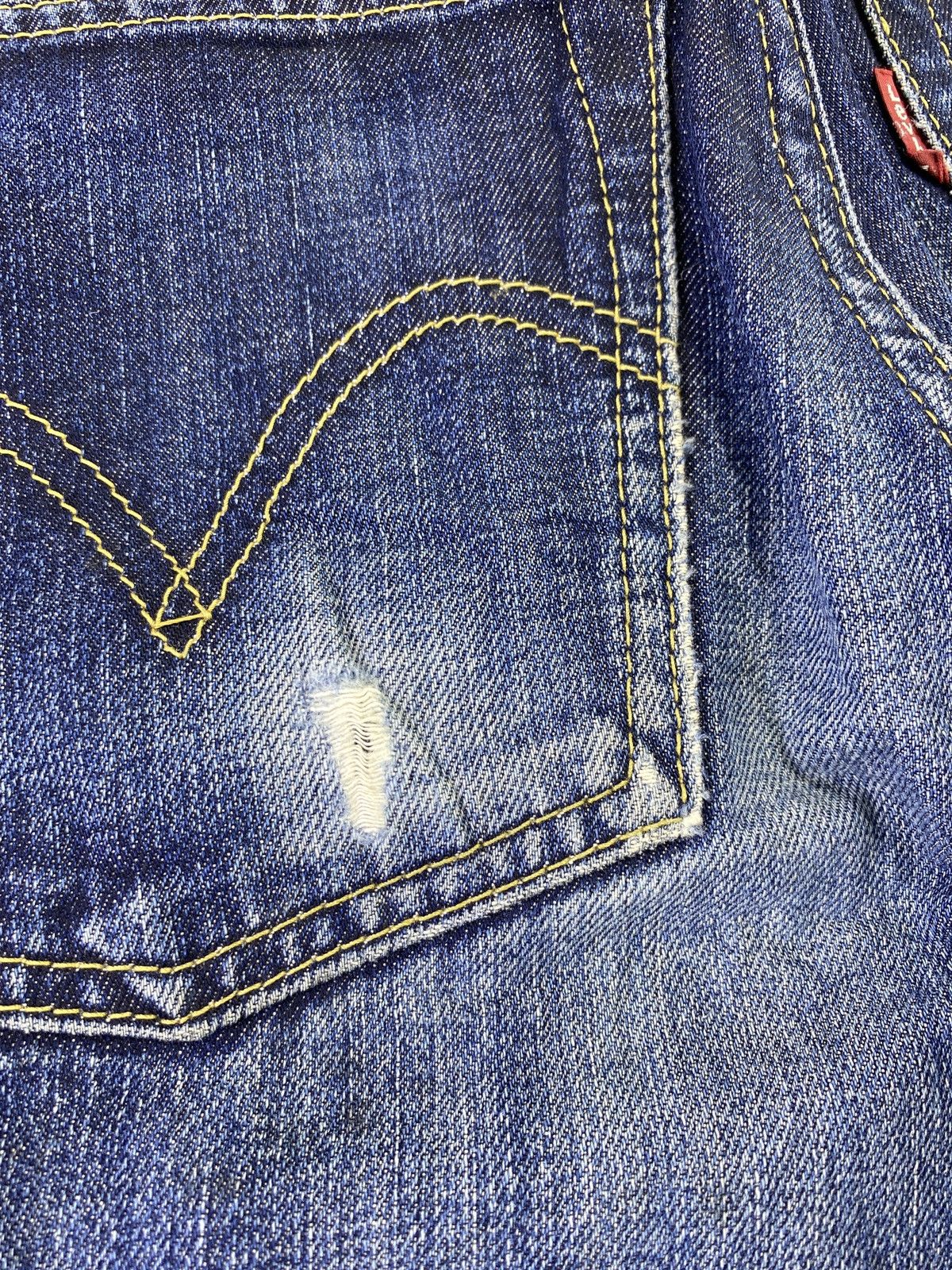 Levi's Vintage Levi's 502 Jeans Distress Blue Wash - J829 Size US 30 / EU 46 - 10 Thumbnail