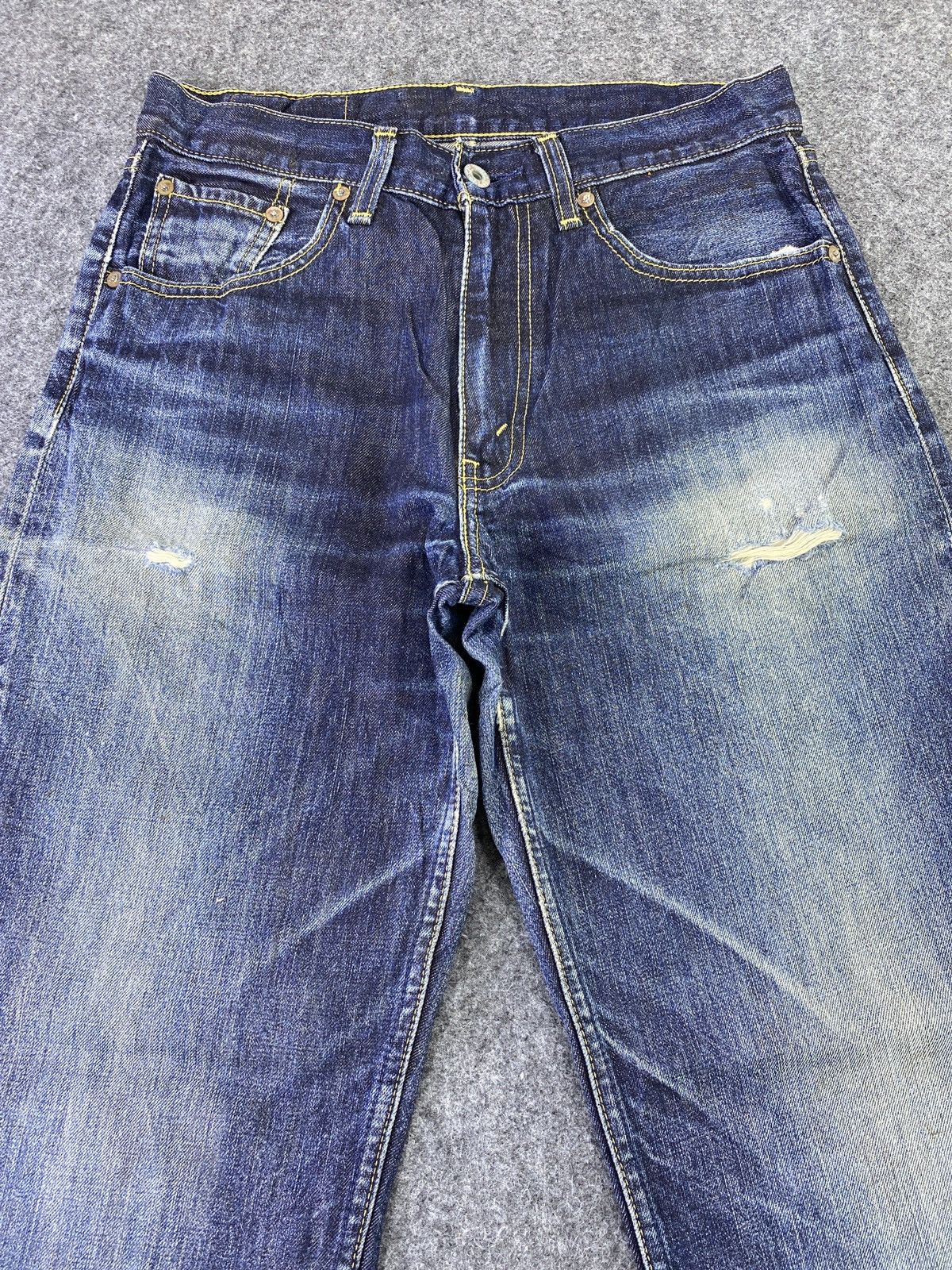Levi's Vintage Levi's 502 Jeans Distress Blue Wash - J829 Size US 30 / EU 46 - 9 Thumbnail