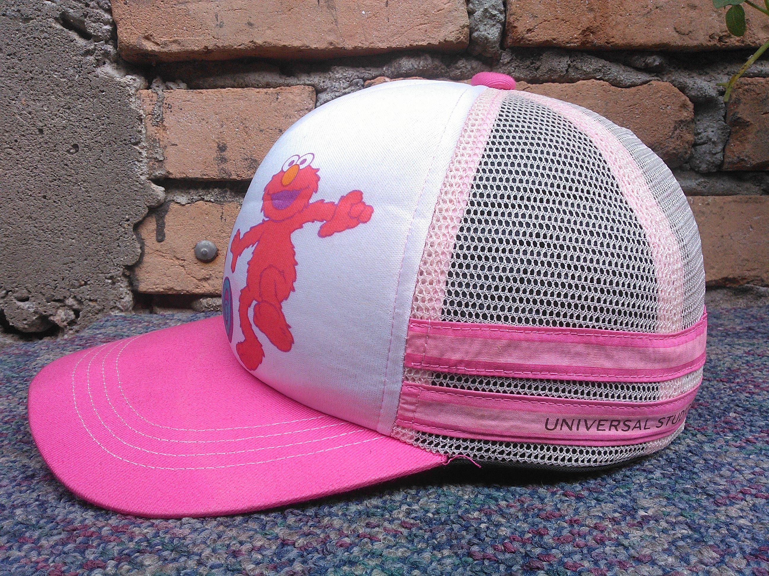 Universal Studios Universal Studios Japan Trucker Hat Elmo Trucker Hat Size ONE SIZE - 3 Thumbnail