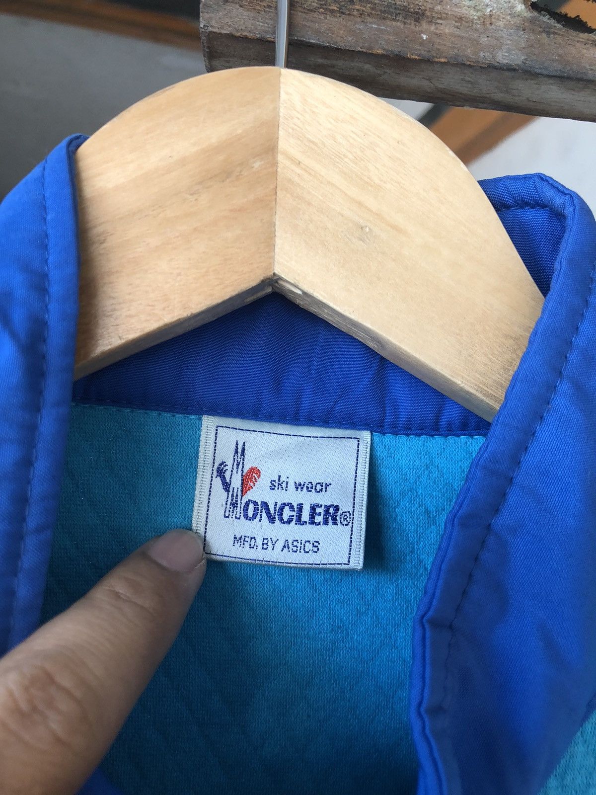 Moncler Vintage 90s Moncler x Asics Sky Jumpsuit/Coverall Size US S / EU 44-46 / 1 - 11 Thumbnail