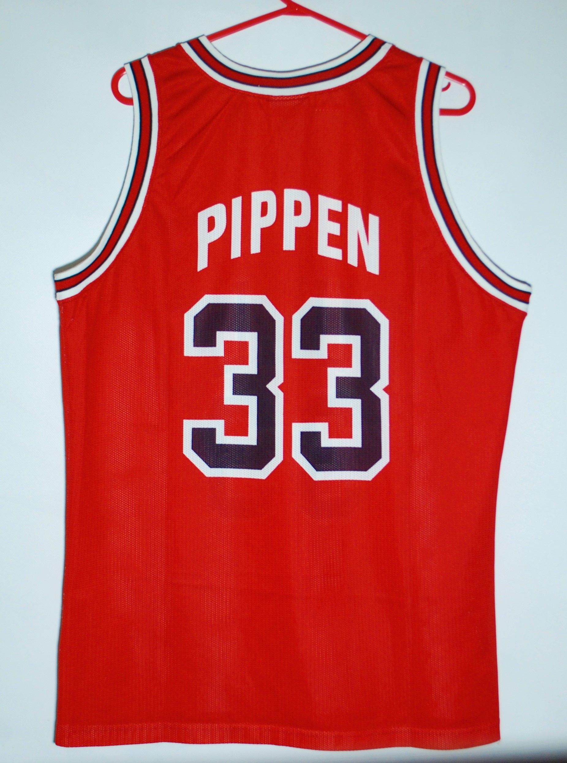 Champion × NBA × Vintage CHICAGO BULLS 1995 SCOTTIE PIPPEN #33 NBA BASKETBALL Size US L / EU 52-54 / 3 - 2 Thumbnail
