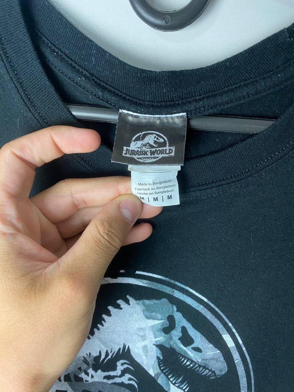 Vintage Jurassic World vintage t-shirt size M Size US M / EU 48-50 / 2 - 3 Thumbnail