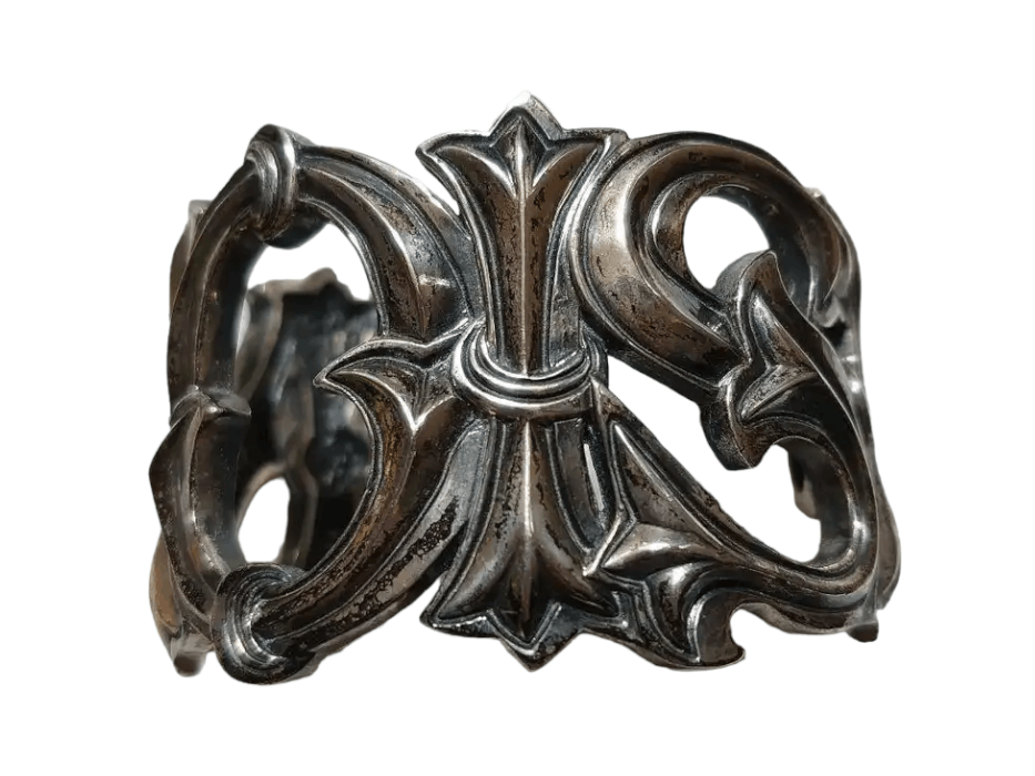 Undercover NOISE bangle