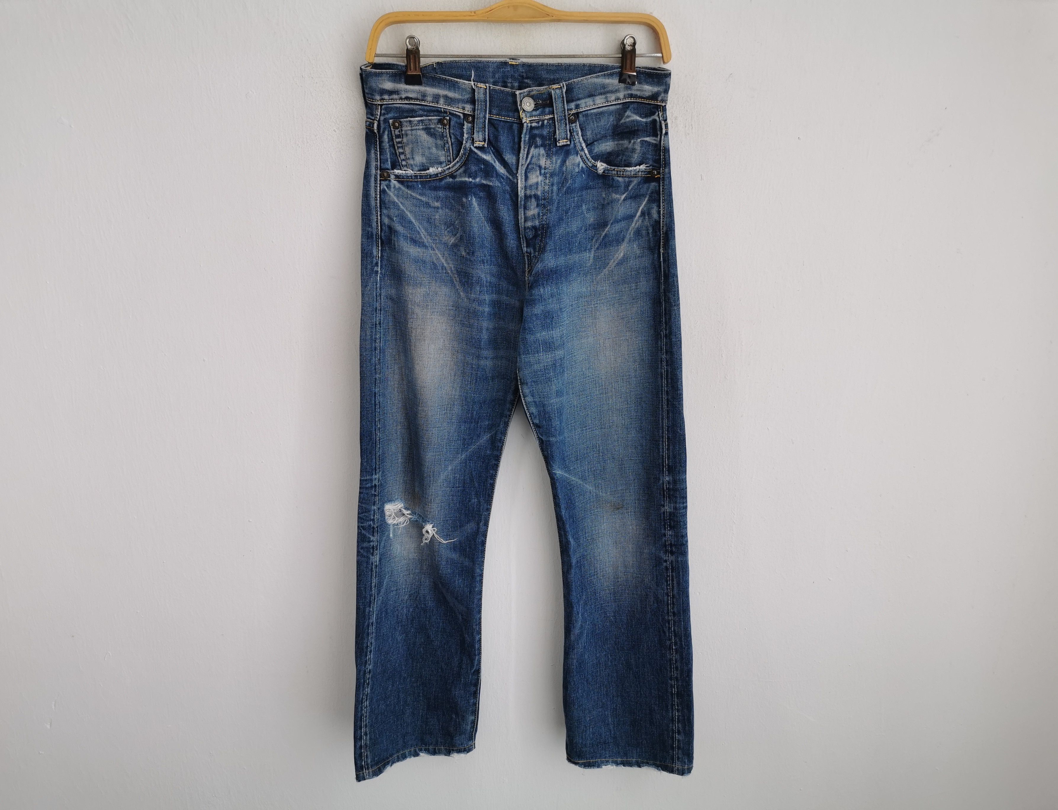 Levi's Distressed Vintage Levis 501 Selvedge Denim Made In Japan Size US 30 / EU 46 - 3 Thumbnail