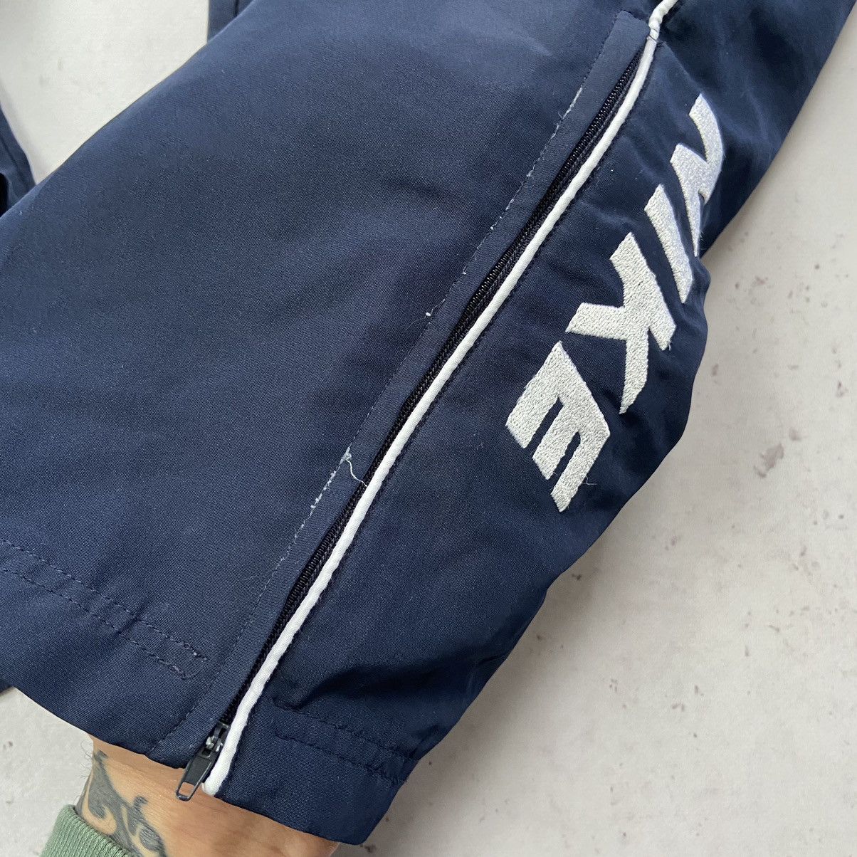 Nike Nike Track Vintage Pants Drill Y2K Swoosh Nylon Joggers Logo Size US 30 / EU 46 - 6 Thumbnail