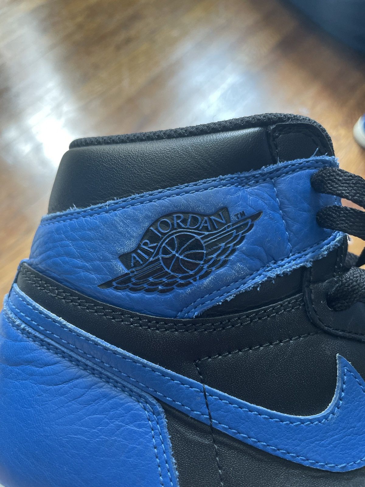 Jordan Brand Air Jordan 1 Royal Size 9.5 (2017) Size US 9.5 / EU 42-43 - 8 Thumbnail